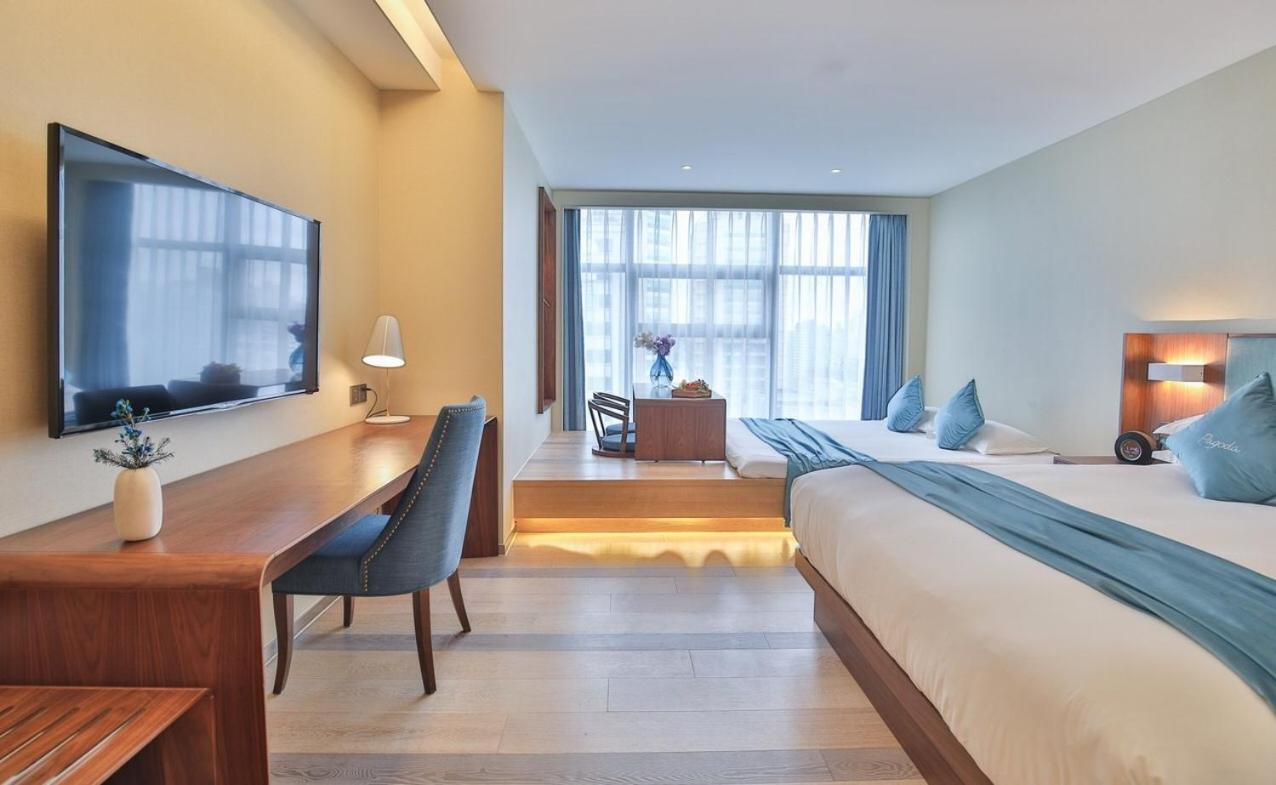 Japanese style Family Room-City View