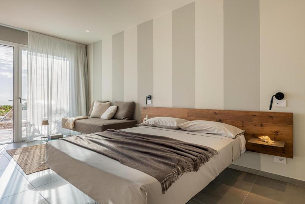 Deluxe Double Room with Sea View photo 2