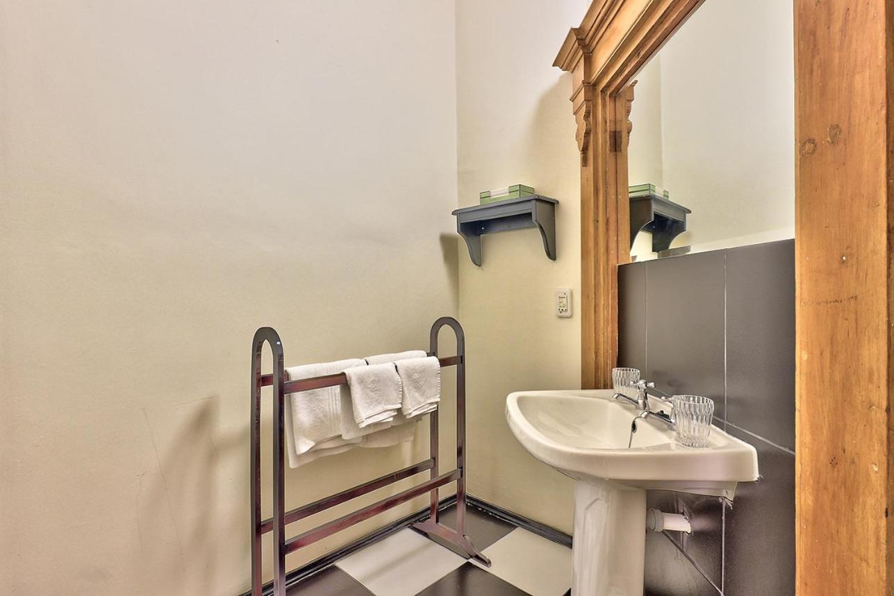 Budget Double Downstairs