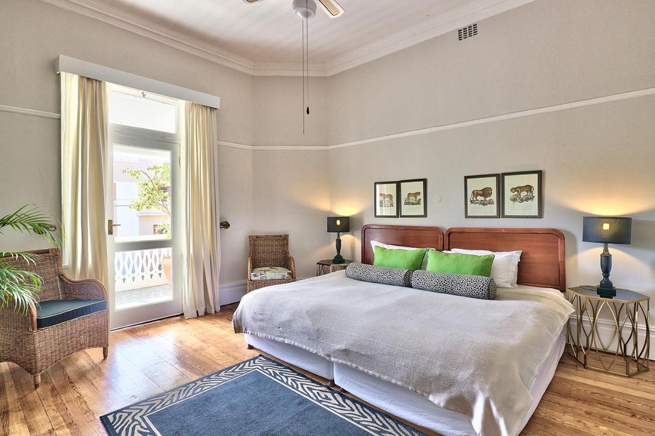 Twin Room with Balcony