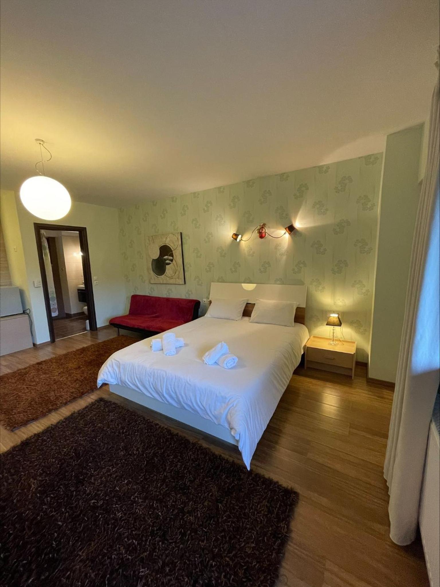 Deluxe Apartment photo 1