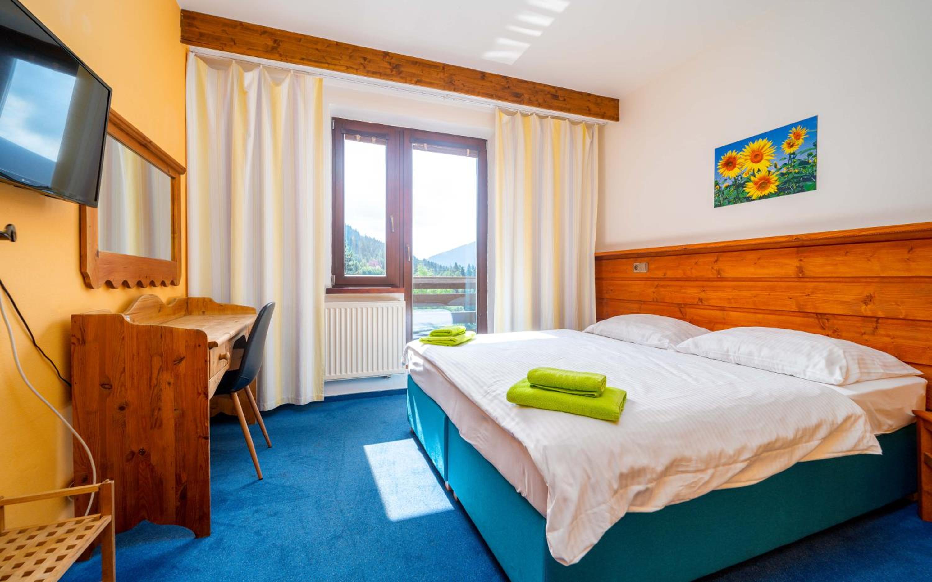 Standard Double Room - Photo 5