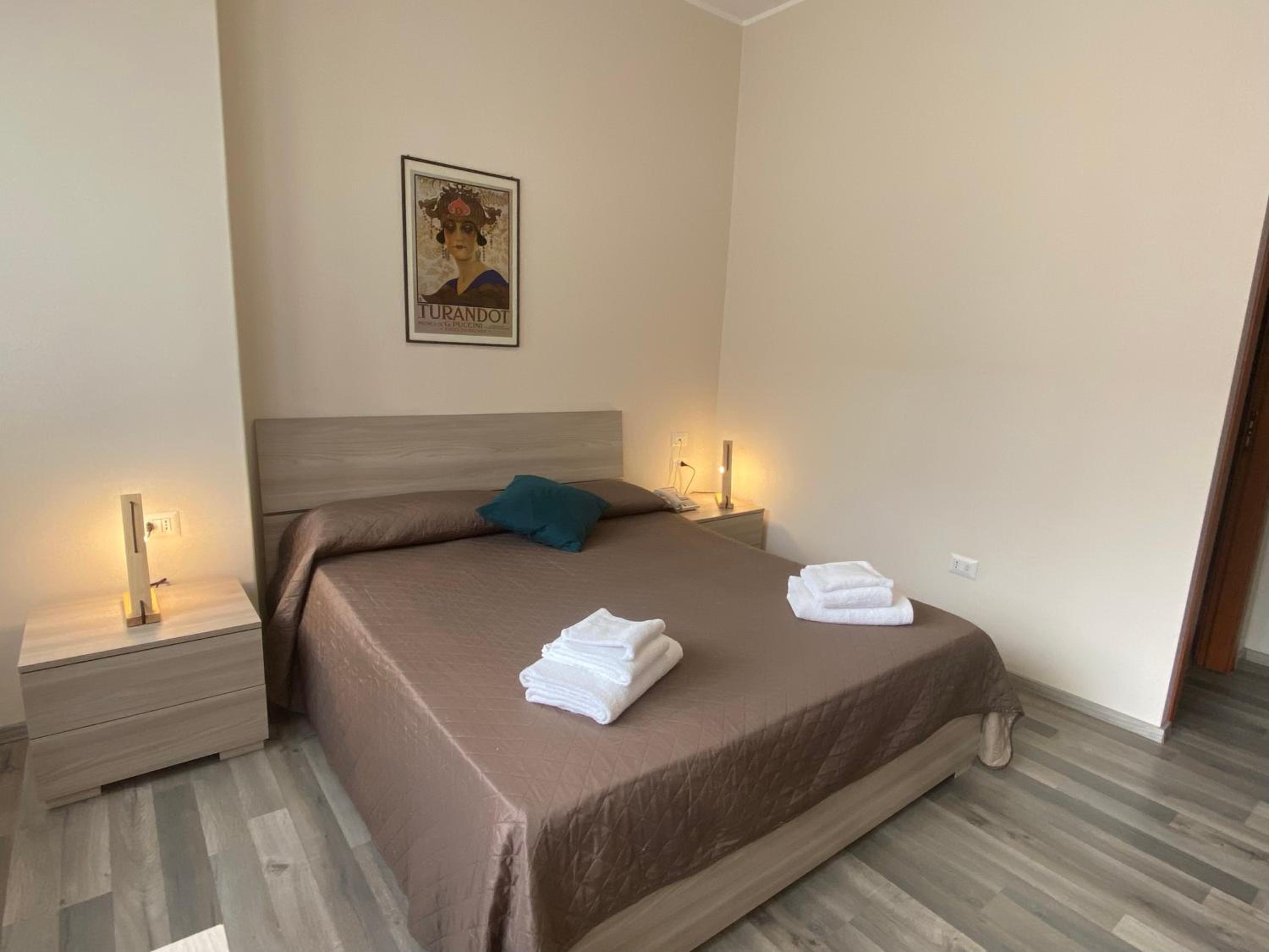Large Double Room