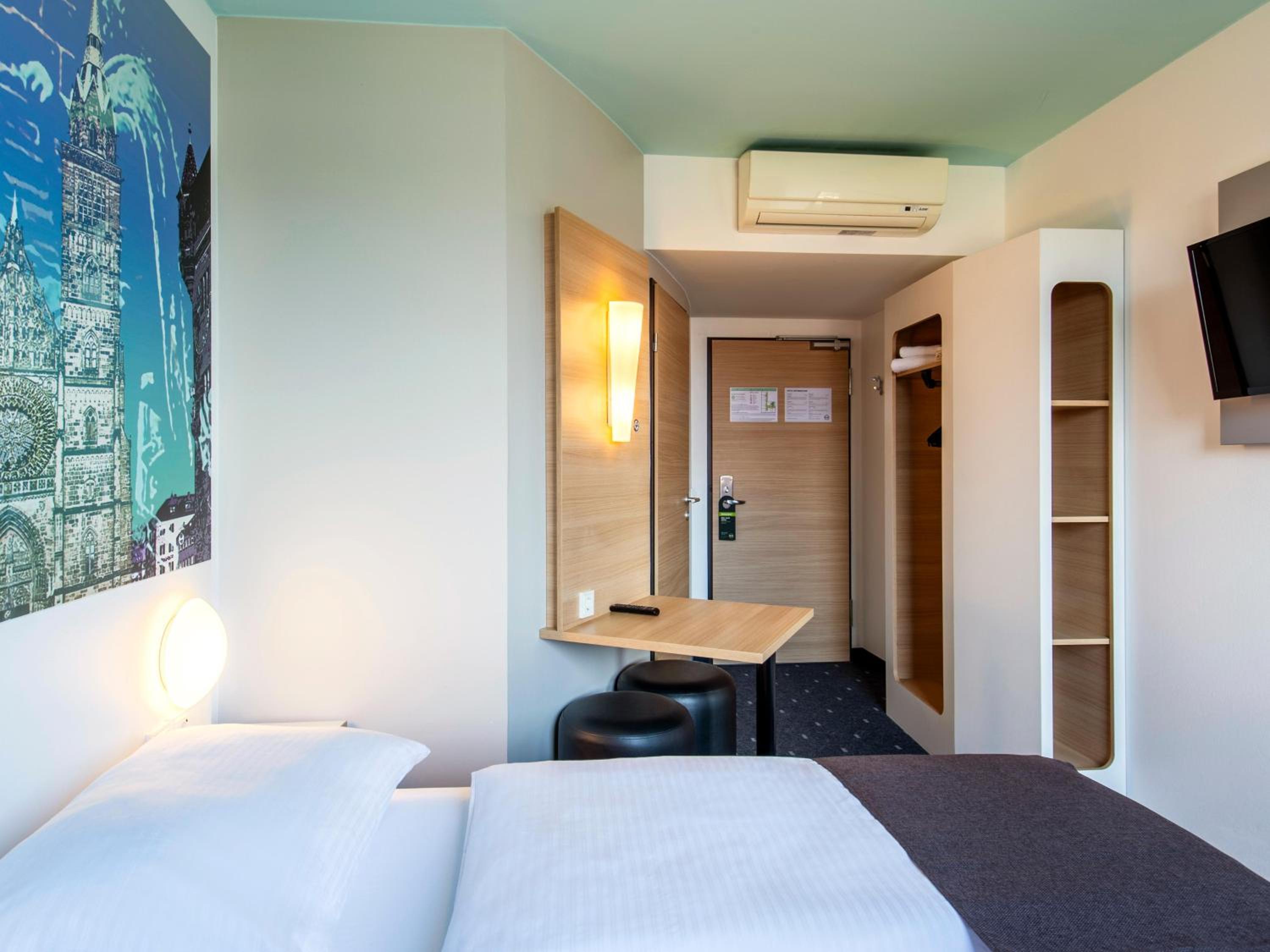 Double Room - Photo 5
