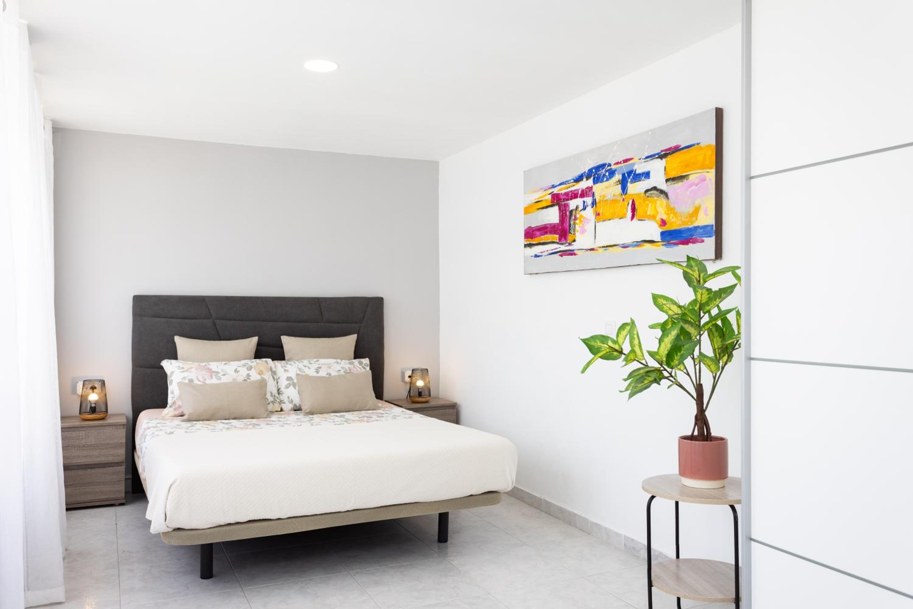 Apartamento con vista a la piscina