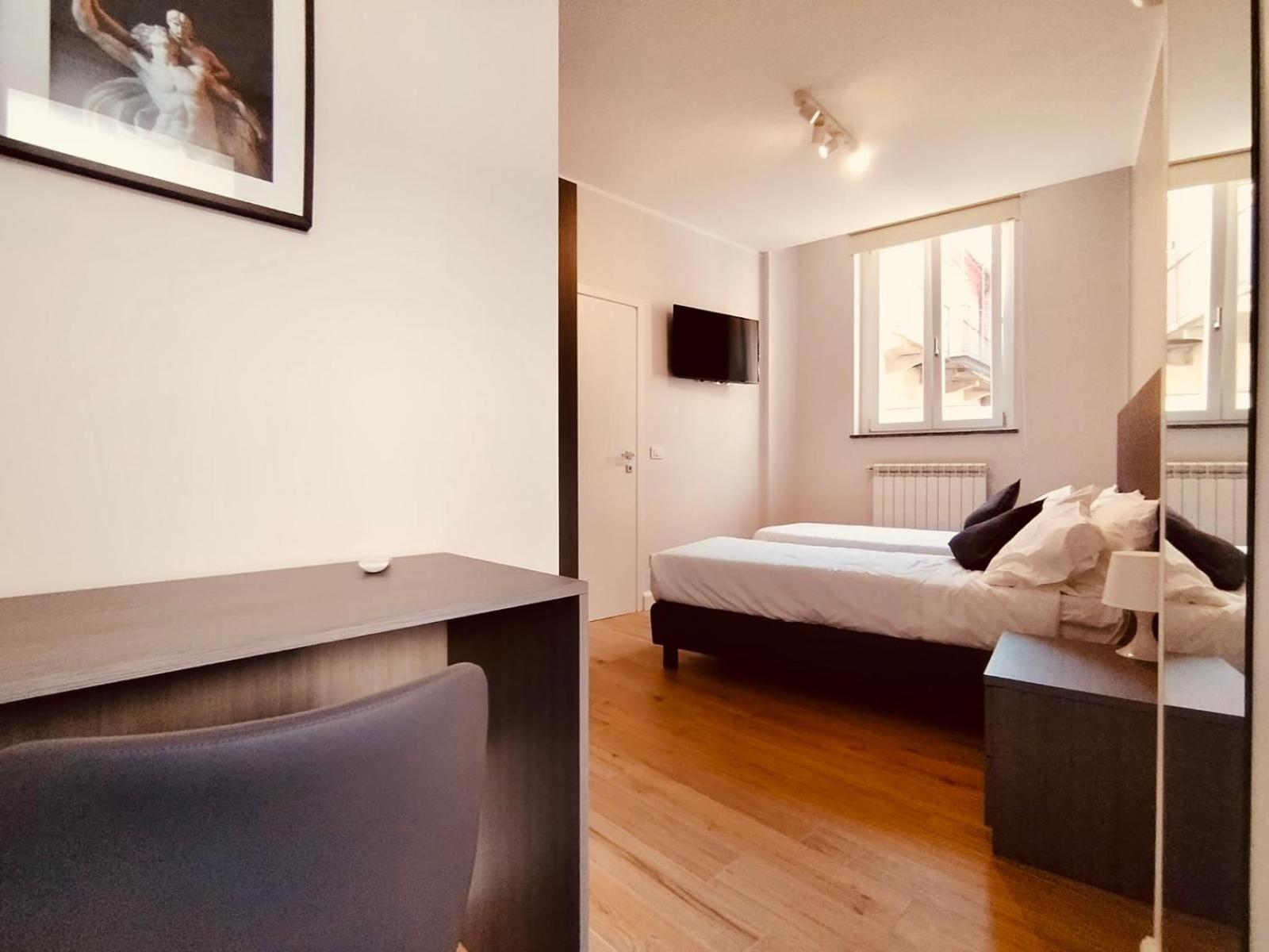 Standard Double Room photo 2