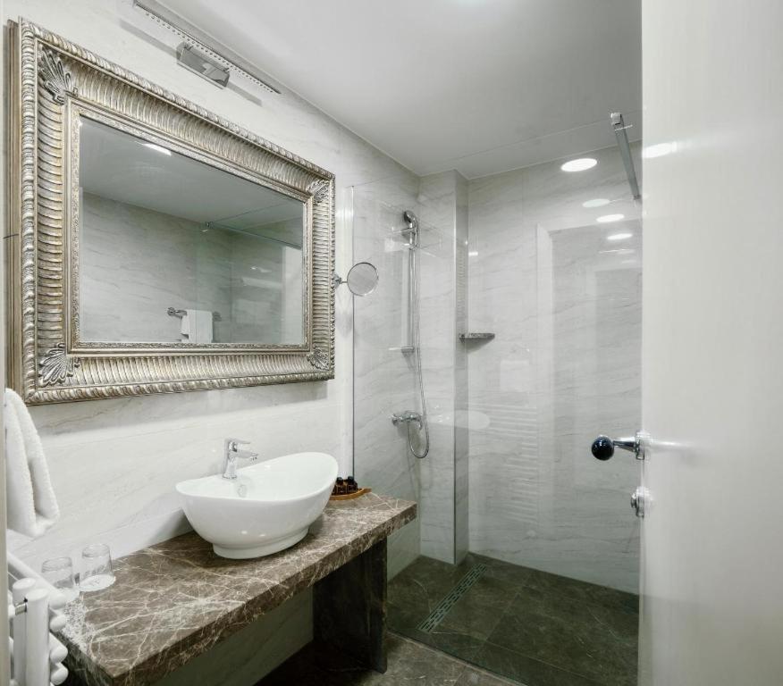 Double or Twin Room with Balcony