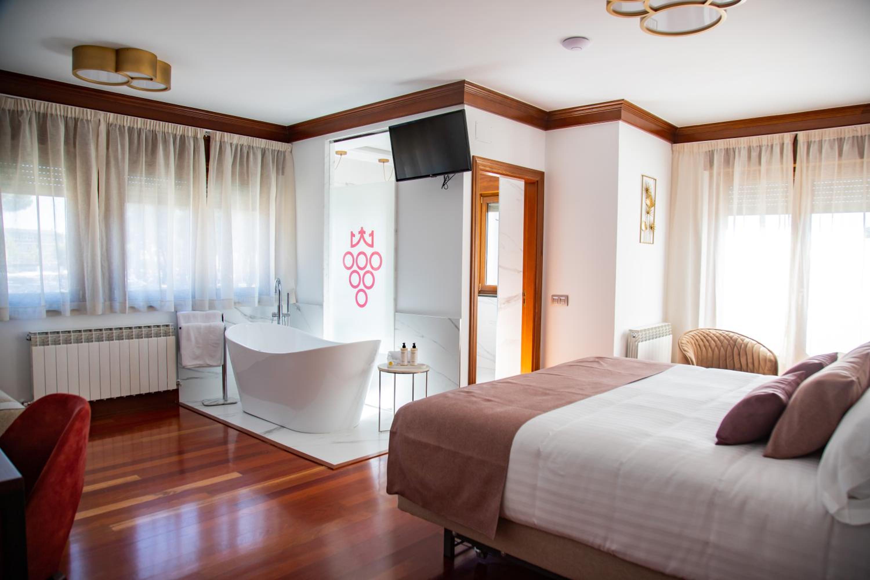 Suite Deluxe con Bañera de Hidromasaje
