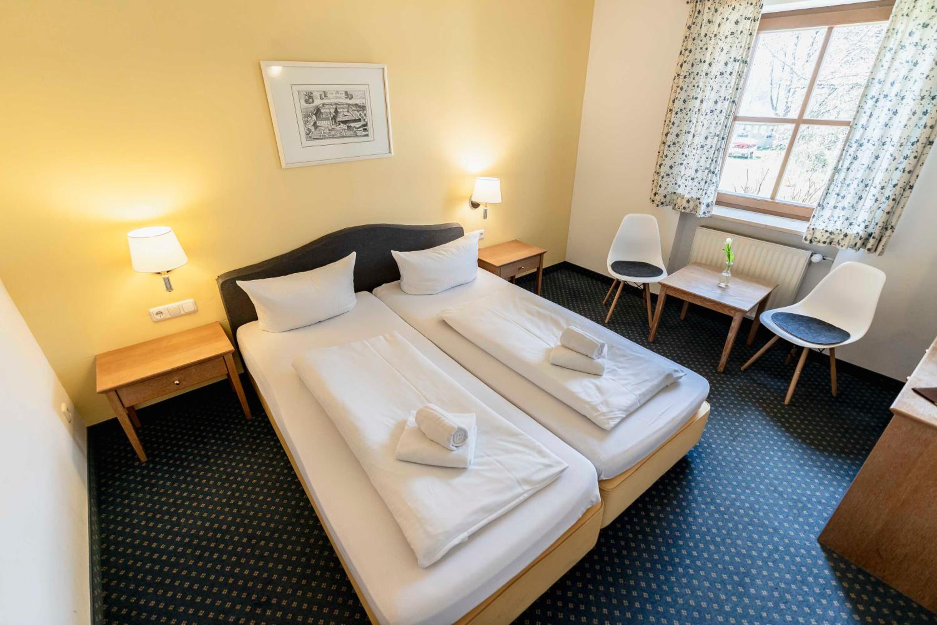 Double Room - Photo 9