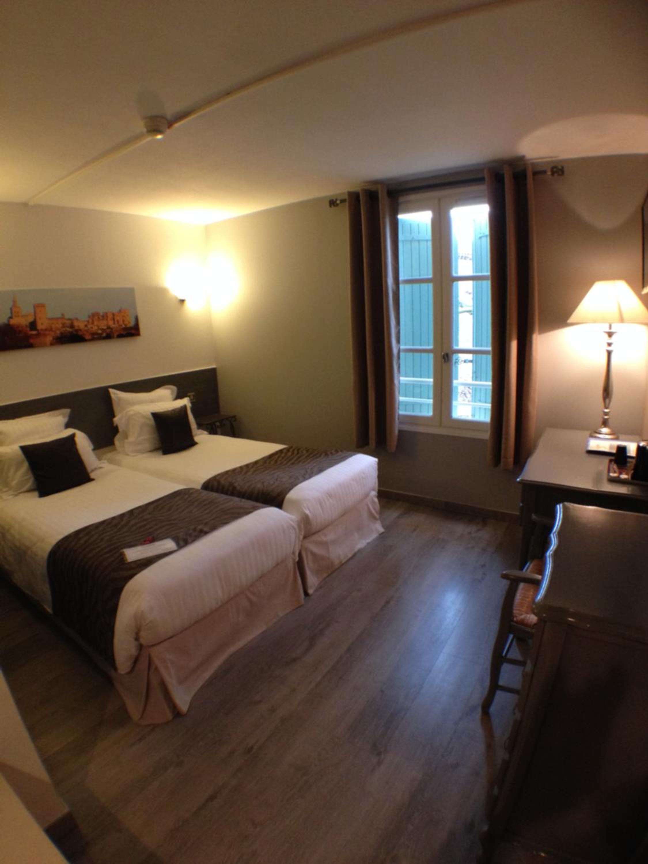 Standard Twin Room photo 3