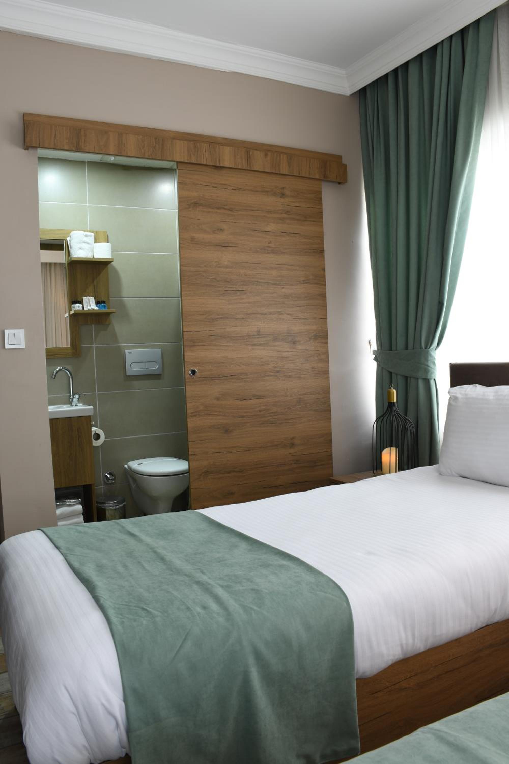 Twin Room photo 1