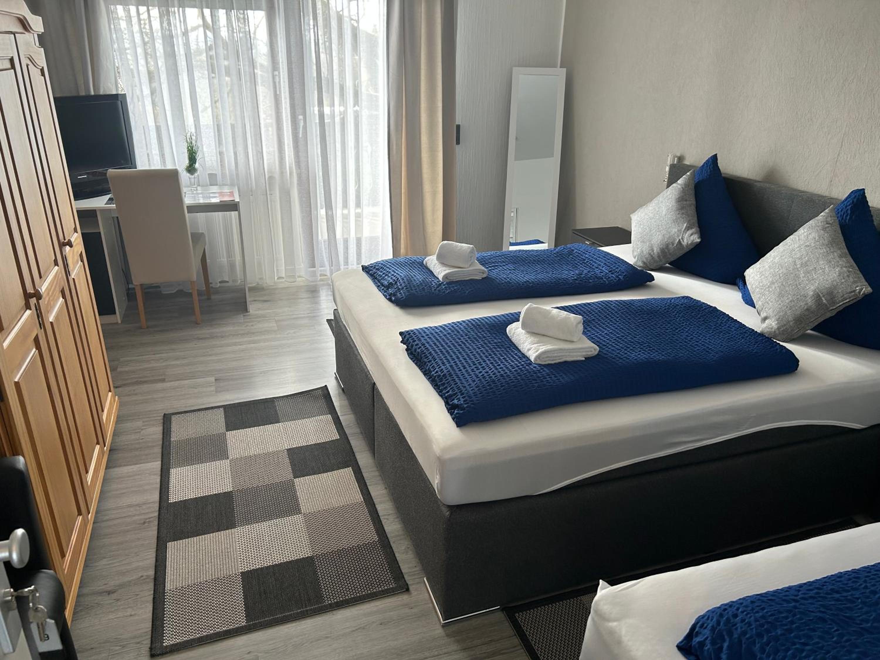 Triple Room with Balcony