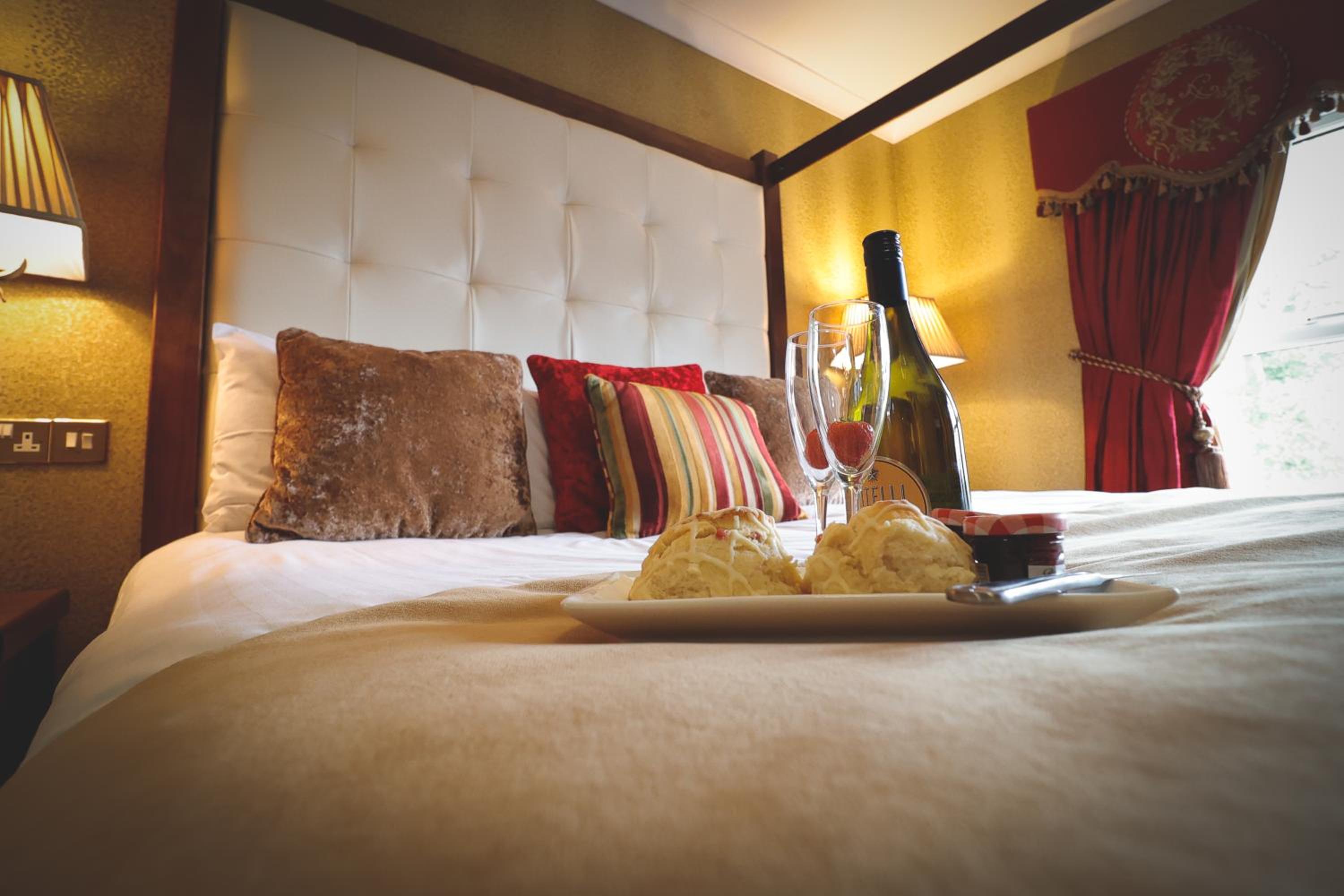 Large Twin Room