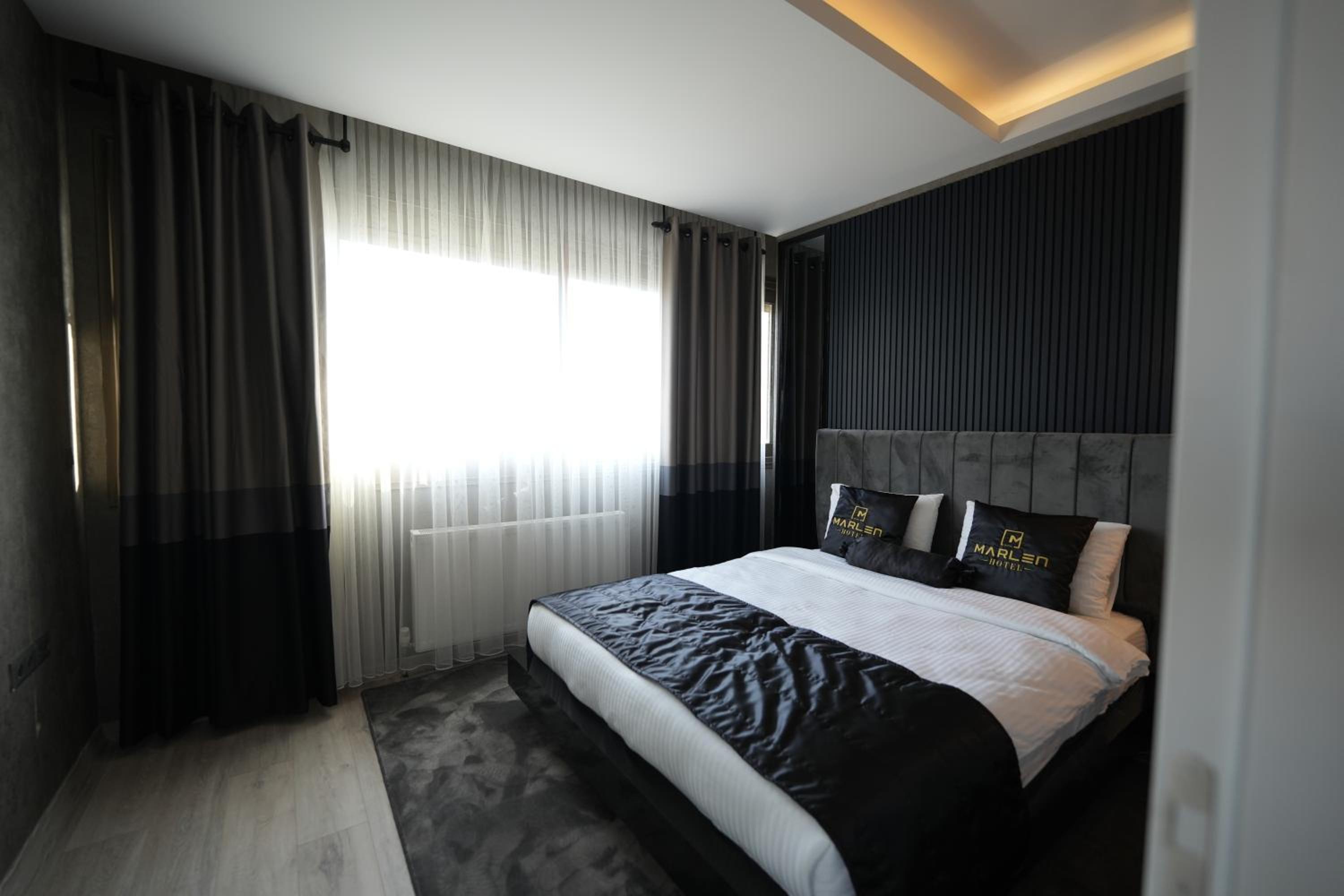 Standard Double Room - Photo 1