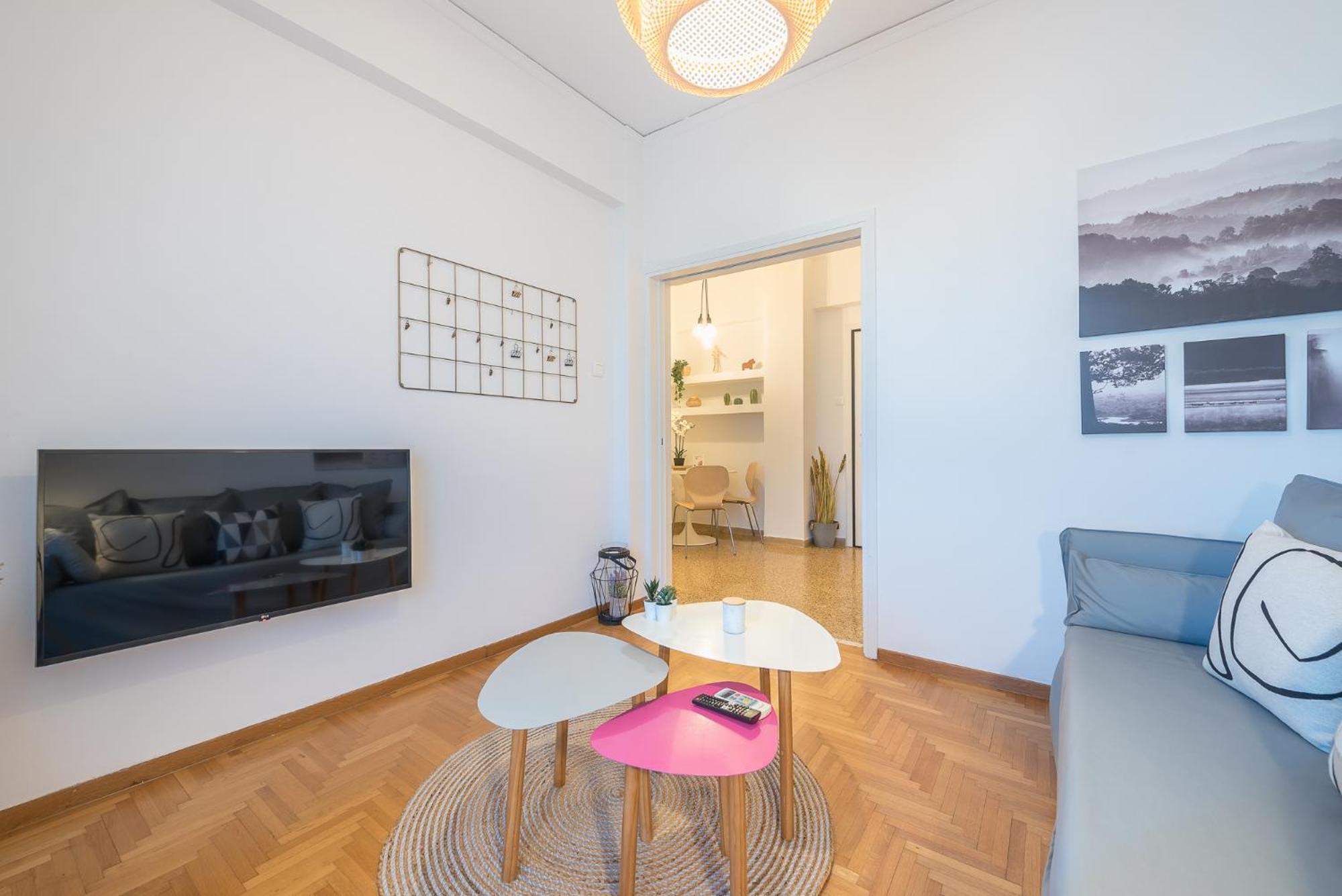 One-Bedroom Apartment