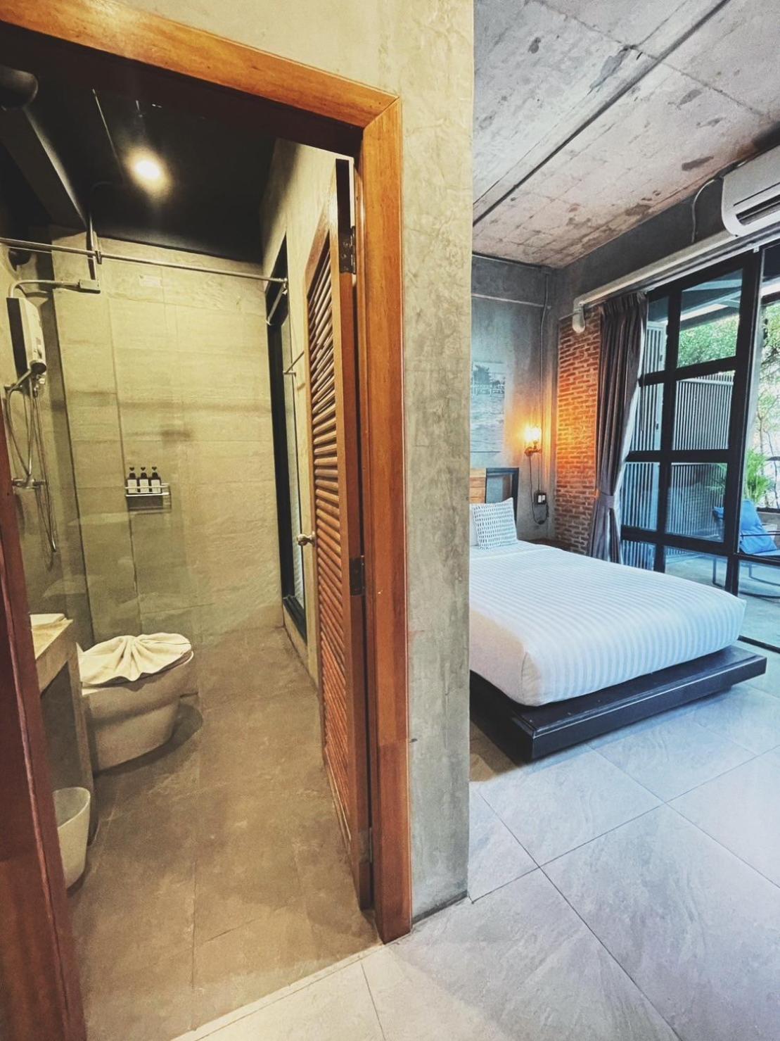 Double Room with Balcony photo 3