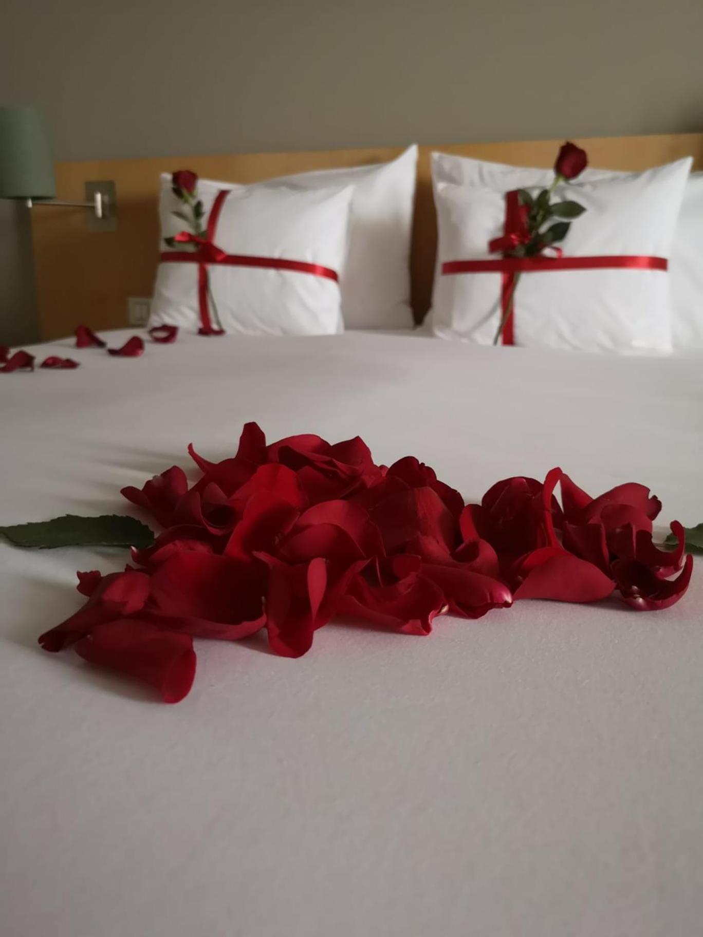 Double Room with Ocean View with Romantic Package photo 2
