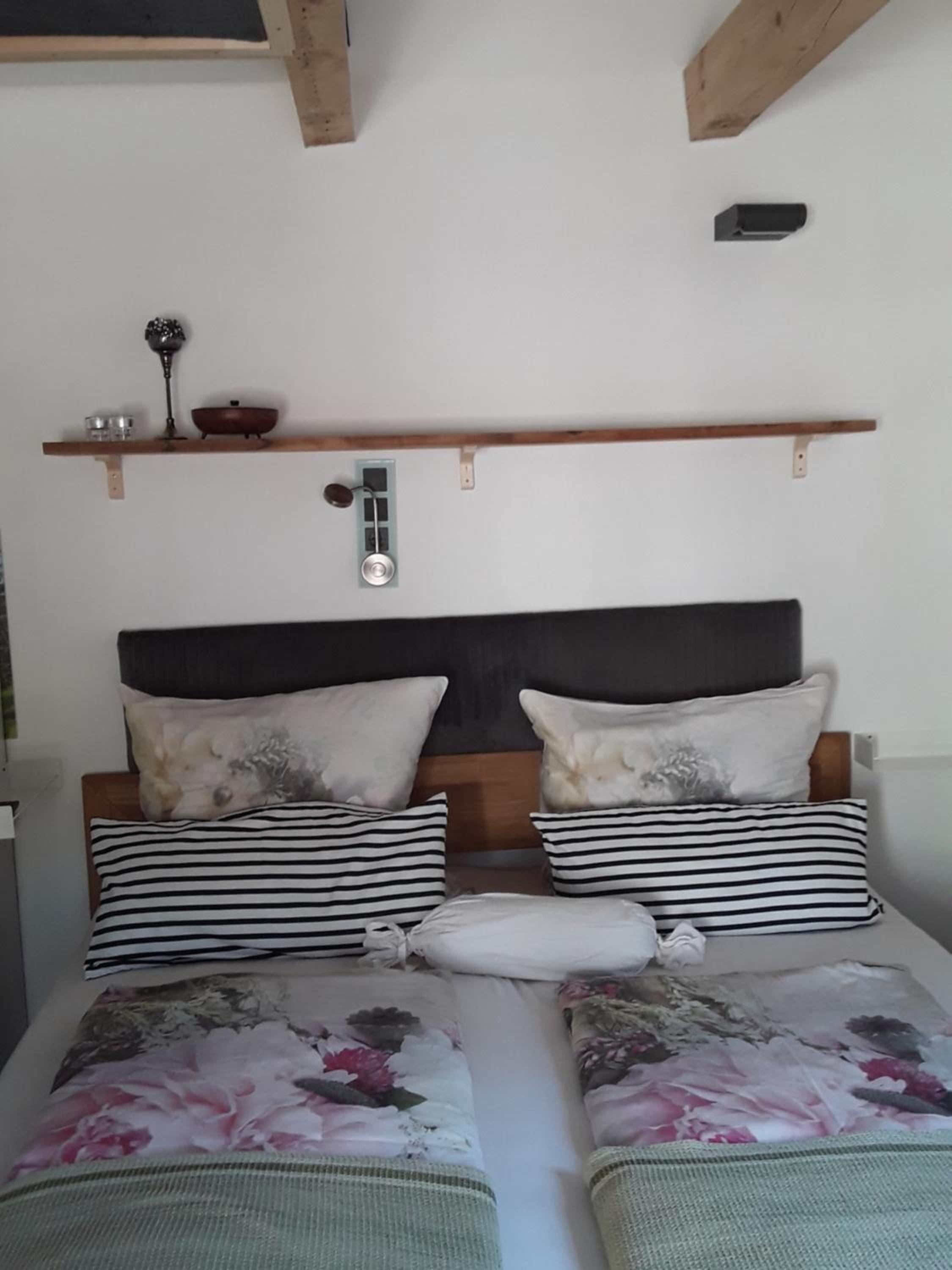 Apartment with Balcony photo 1