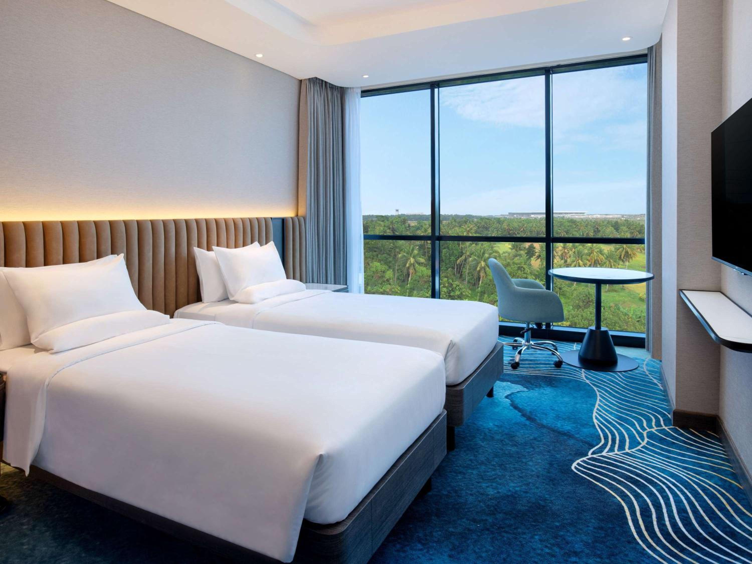 Superior Twin Room - Photo 1