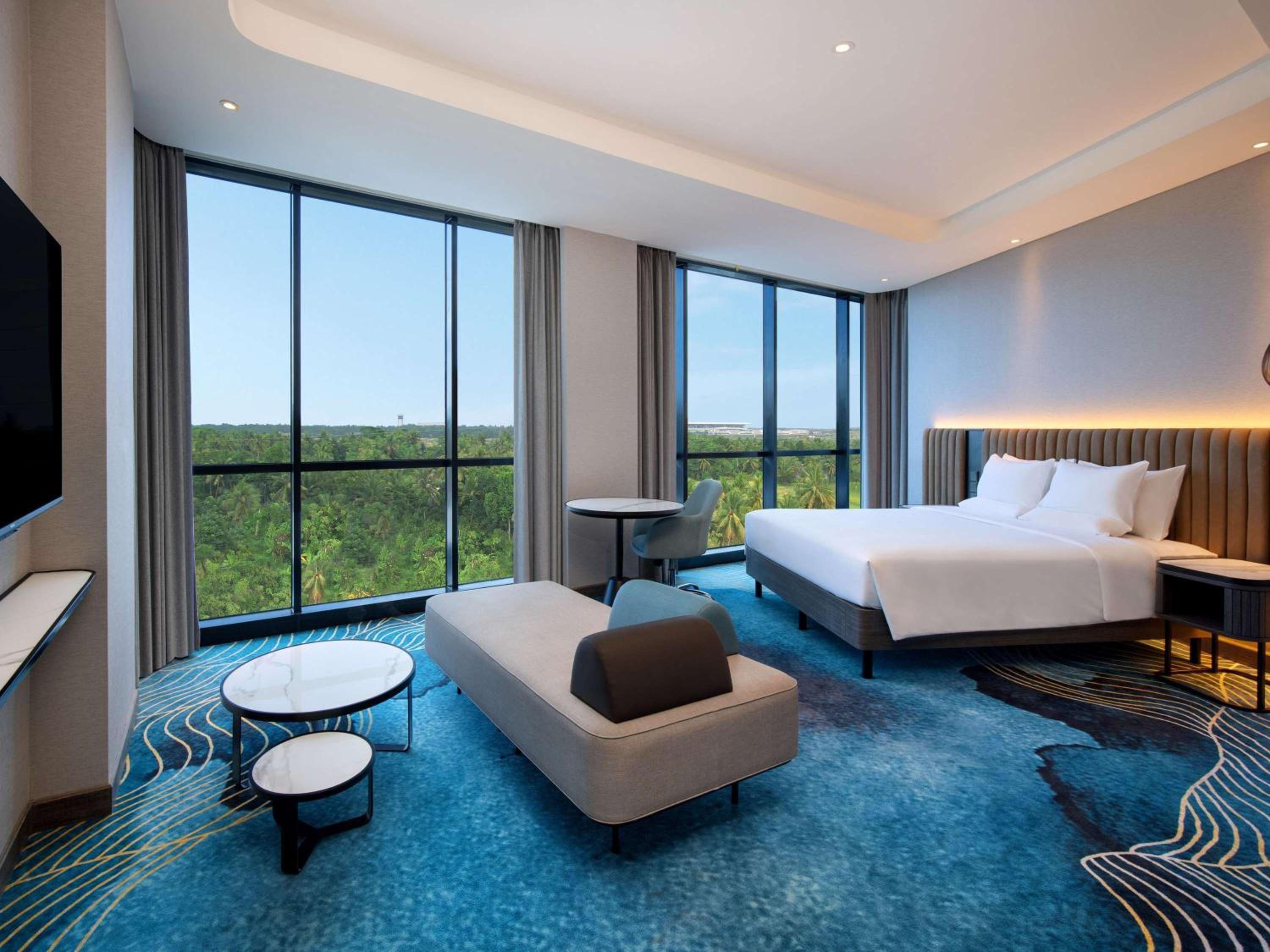 Executive King Room - Photo 2