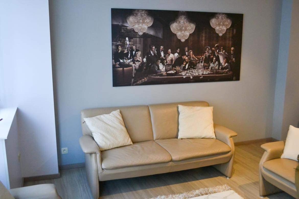 Three-Bedroom Apartment photo 1