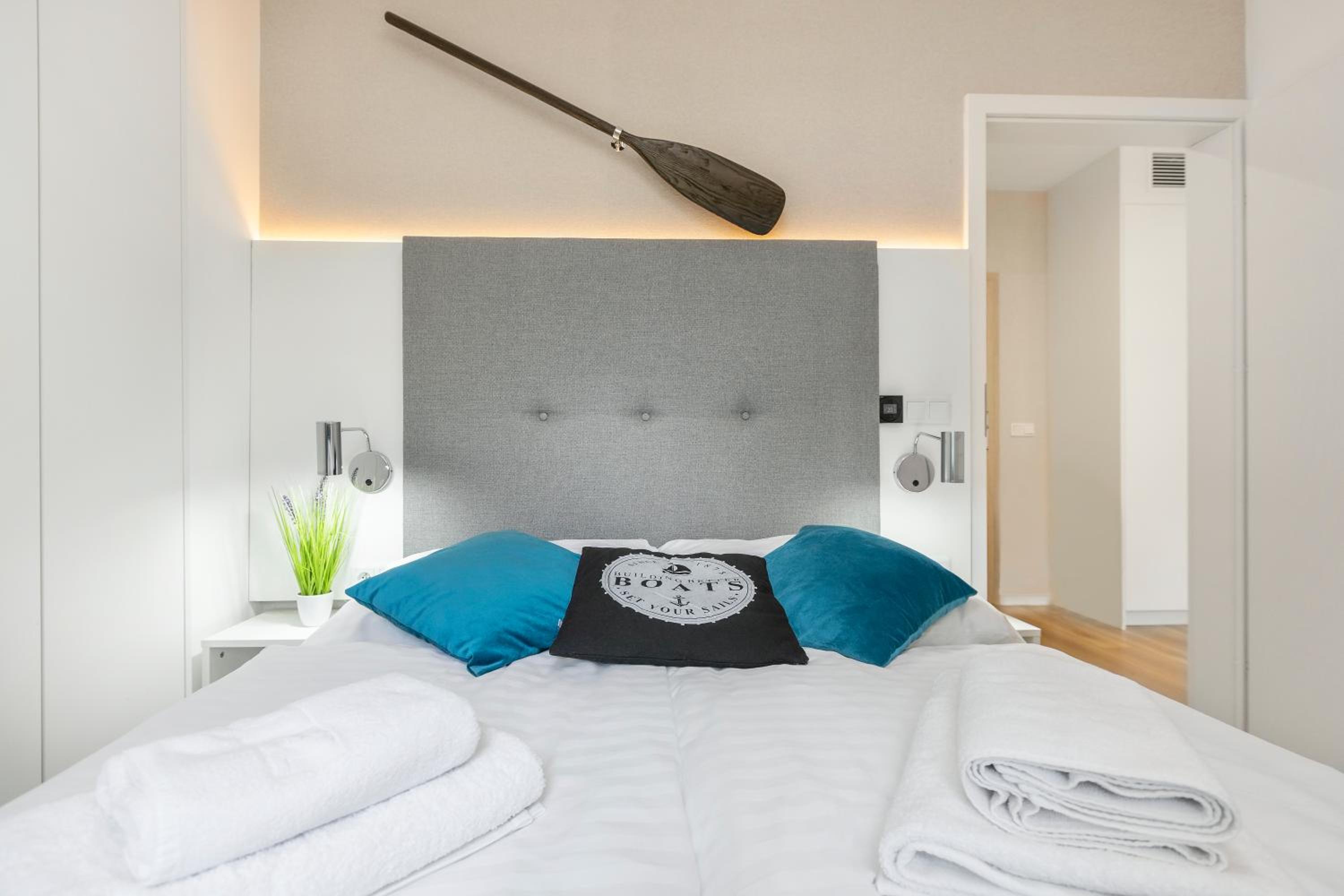 Premium Suite - Photo 8
