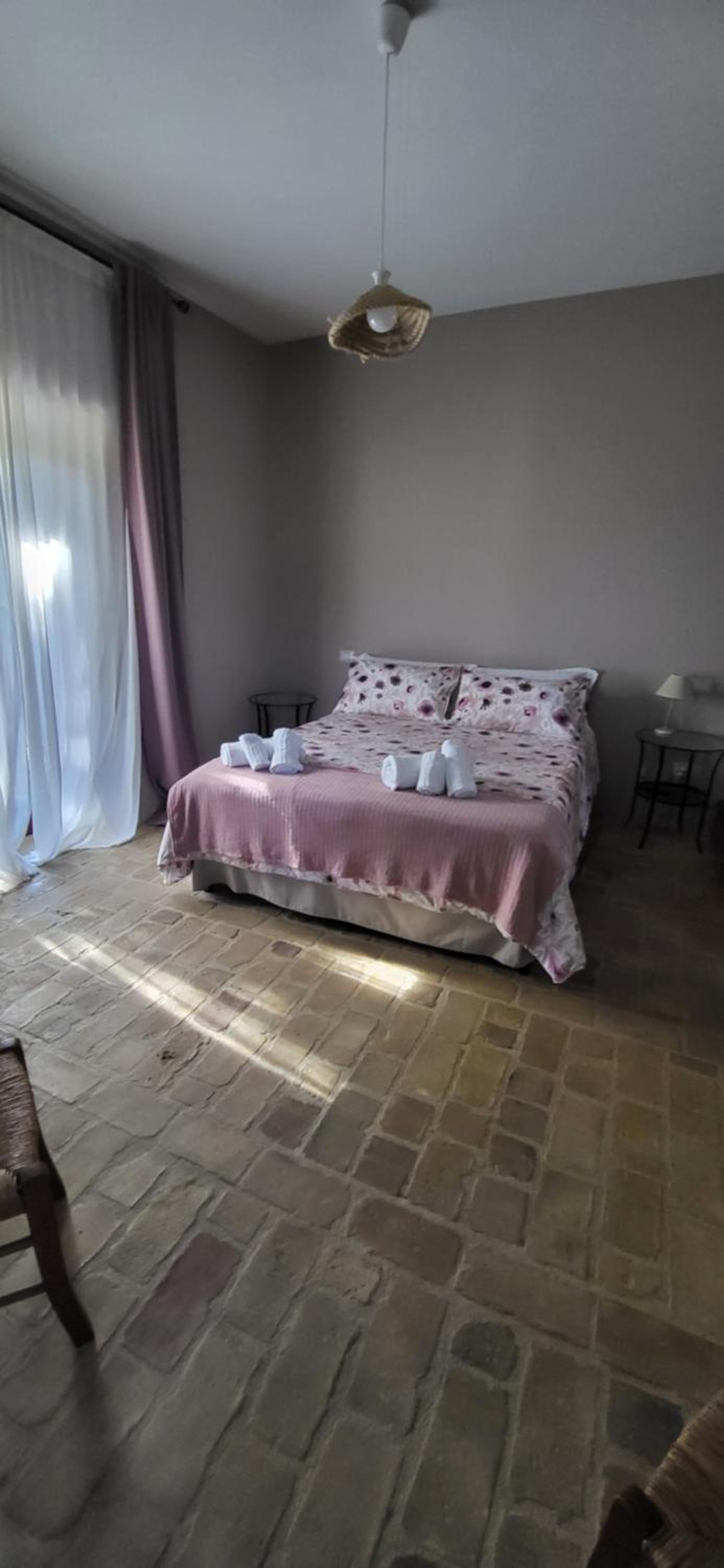 Deluxe Double Room with Balcony - Photo 6