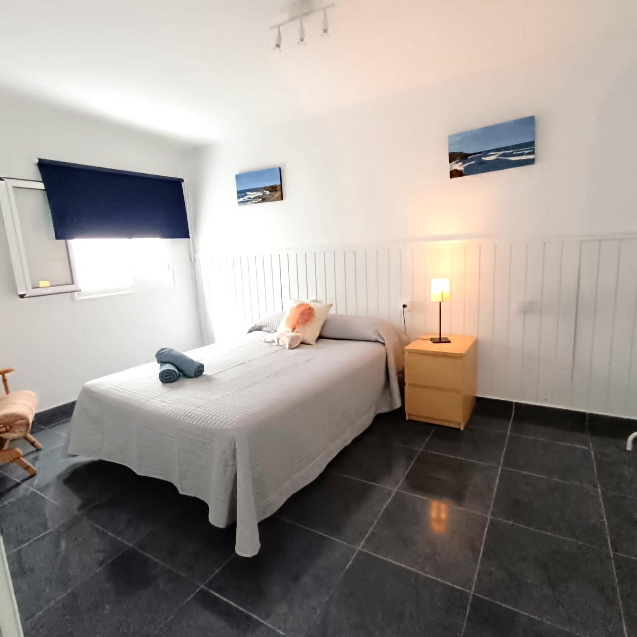 Habitación Doble Estándar con Baño Compartido