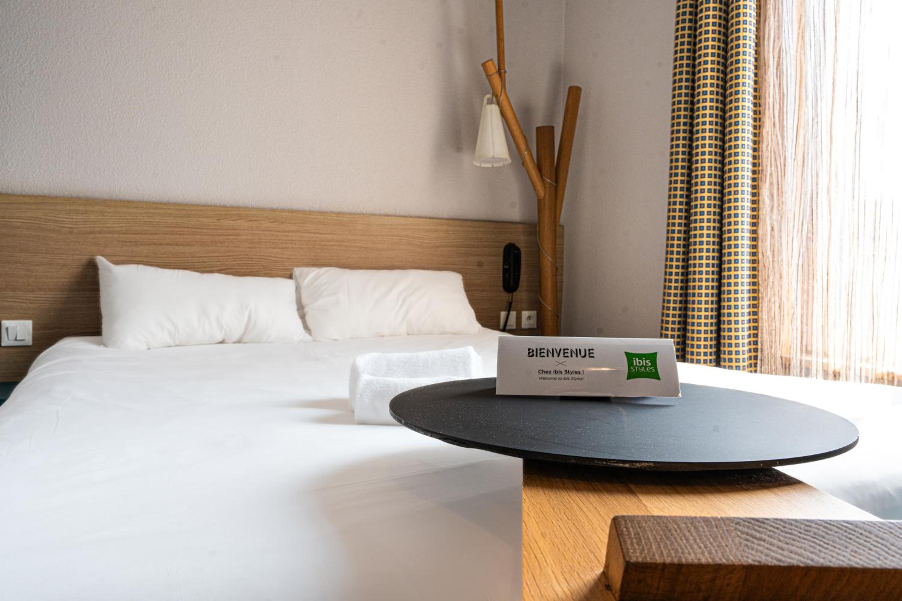 Standard Double Room - Photo 6