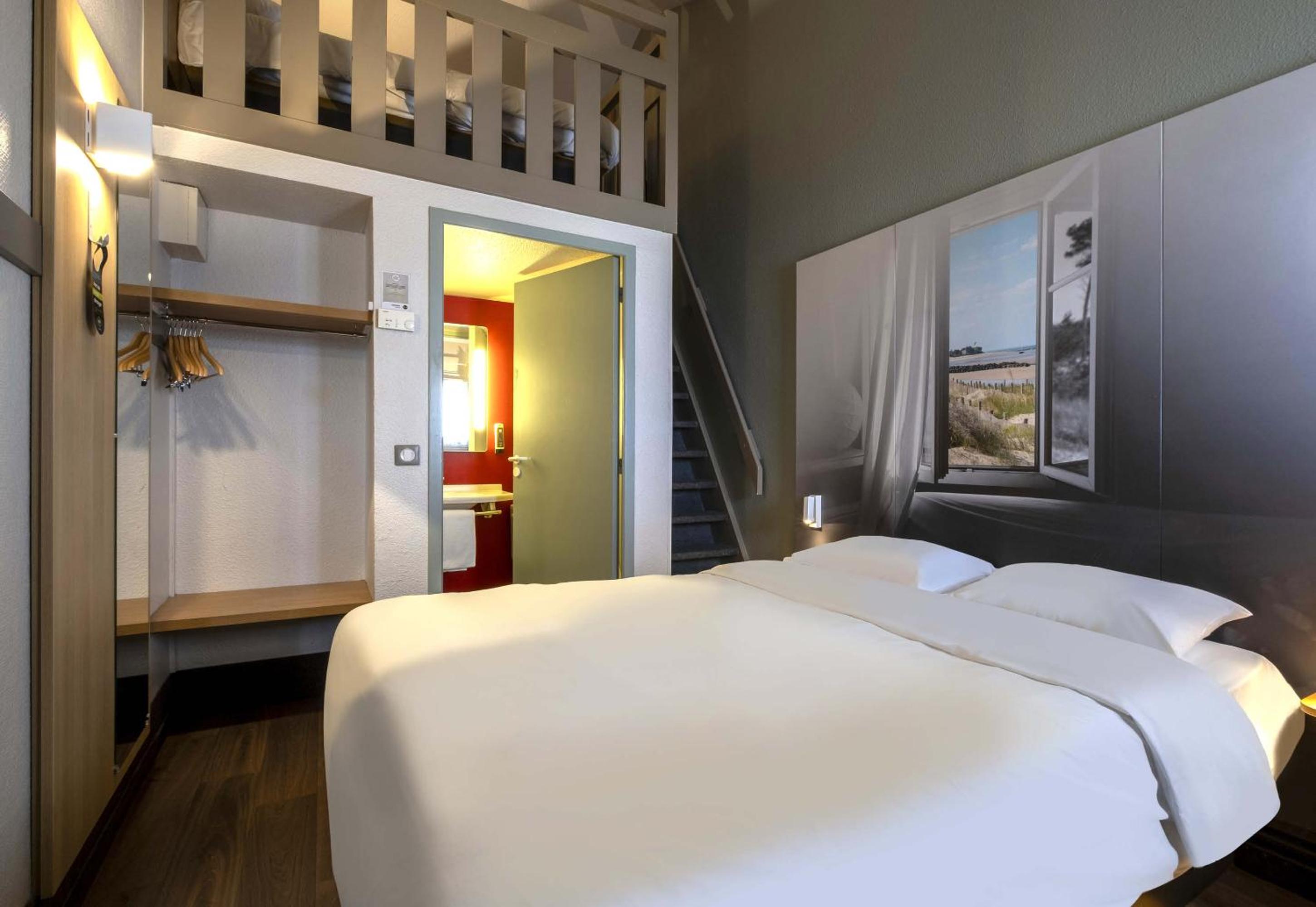 Quadruple Room - Non-Smoking