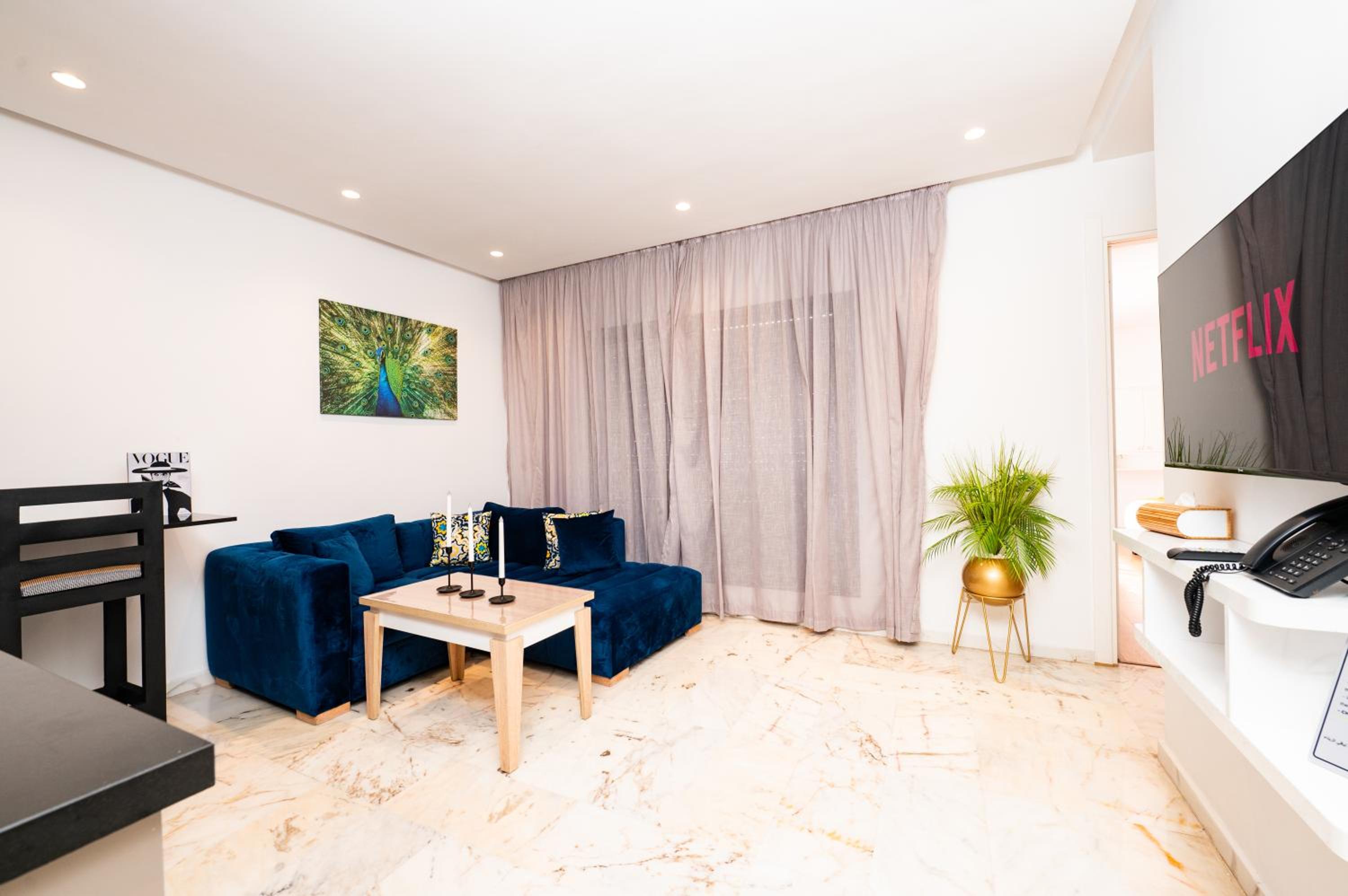 One-Bedroom Apartment