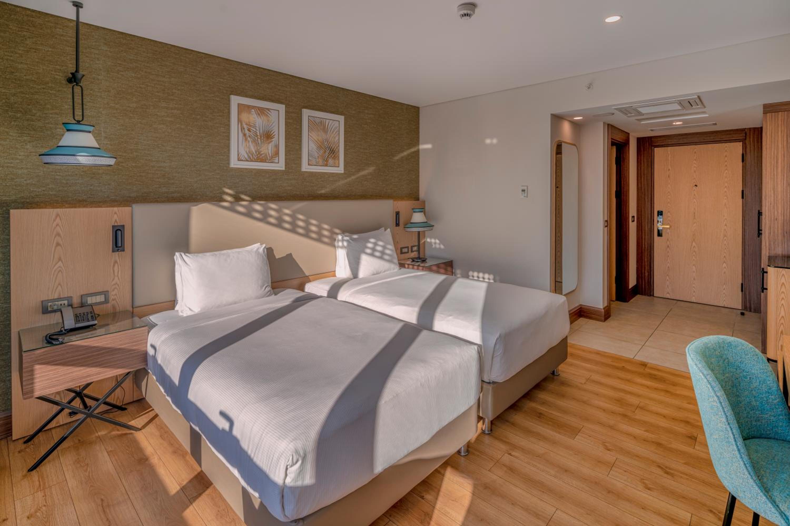 Premium Twin Room