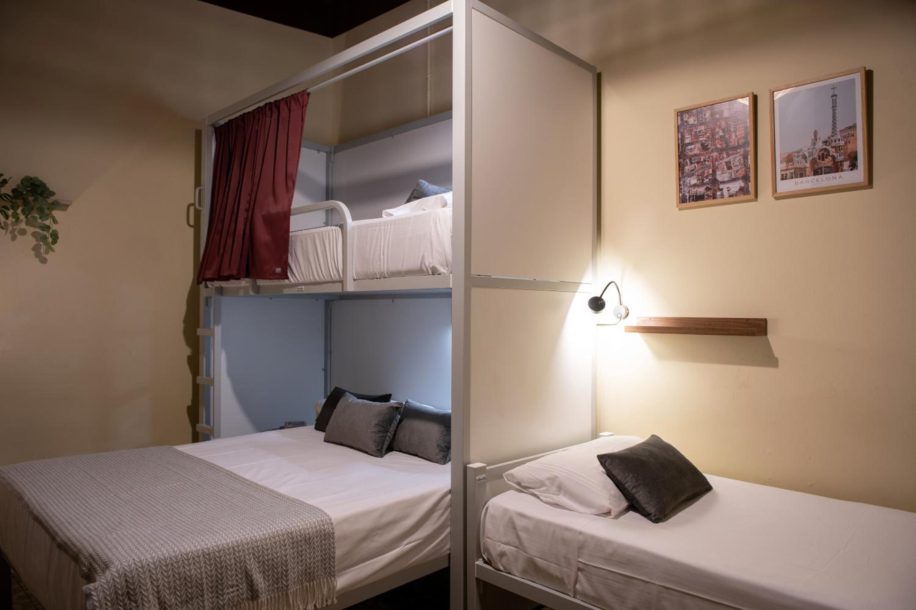 Habitación familiar con baño privado