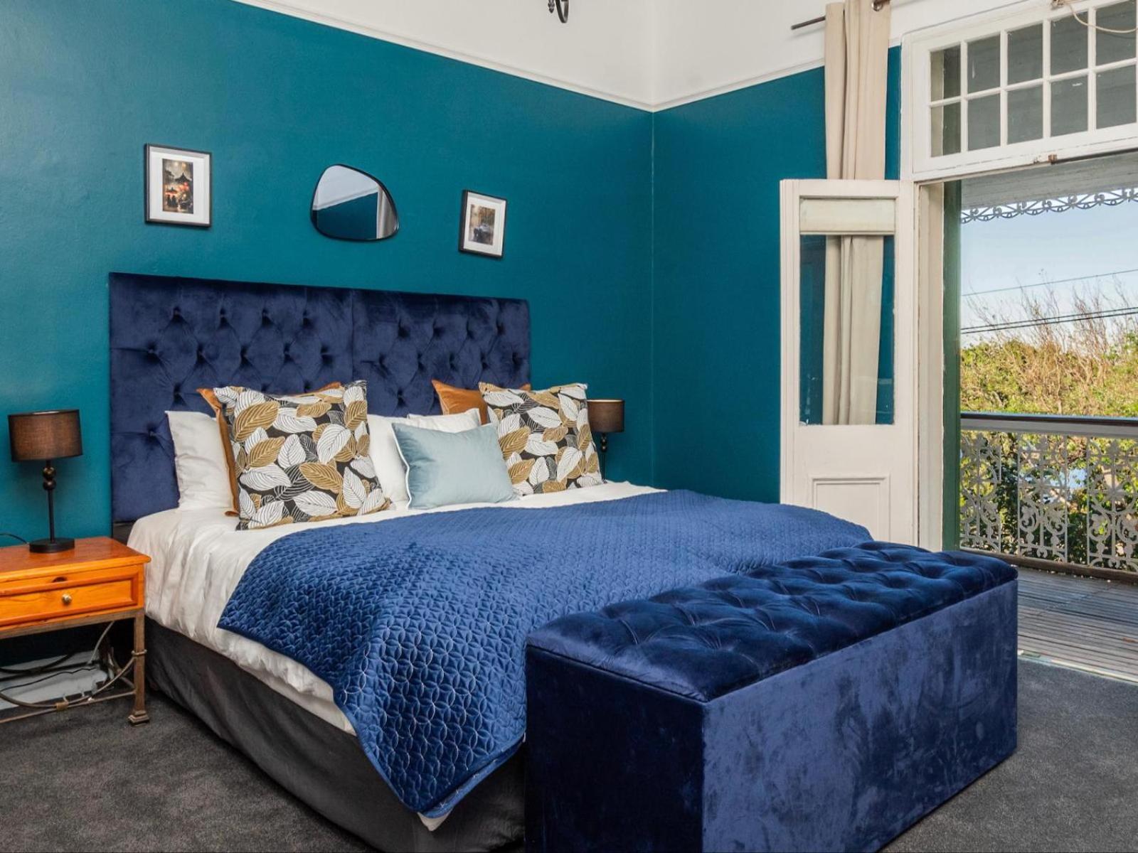 Luxury King Room