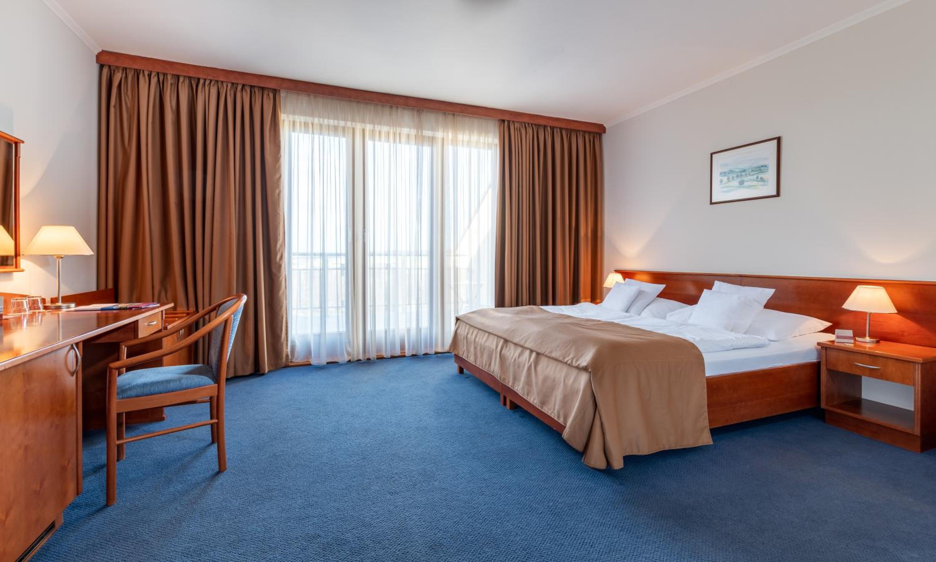Double or Twin Room - Photo 5