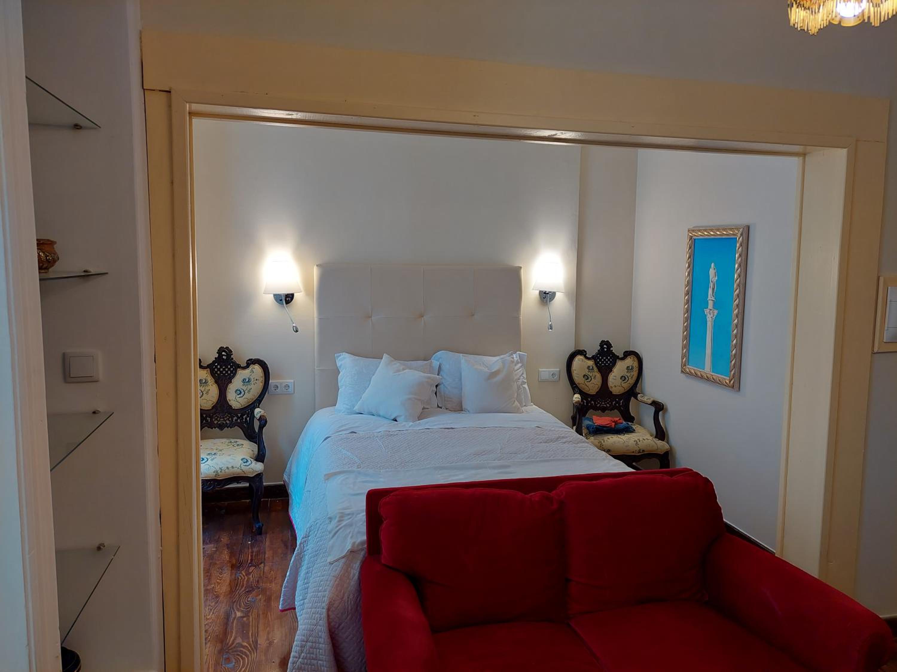 Studio Apartment photo 1