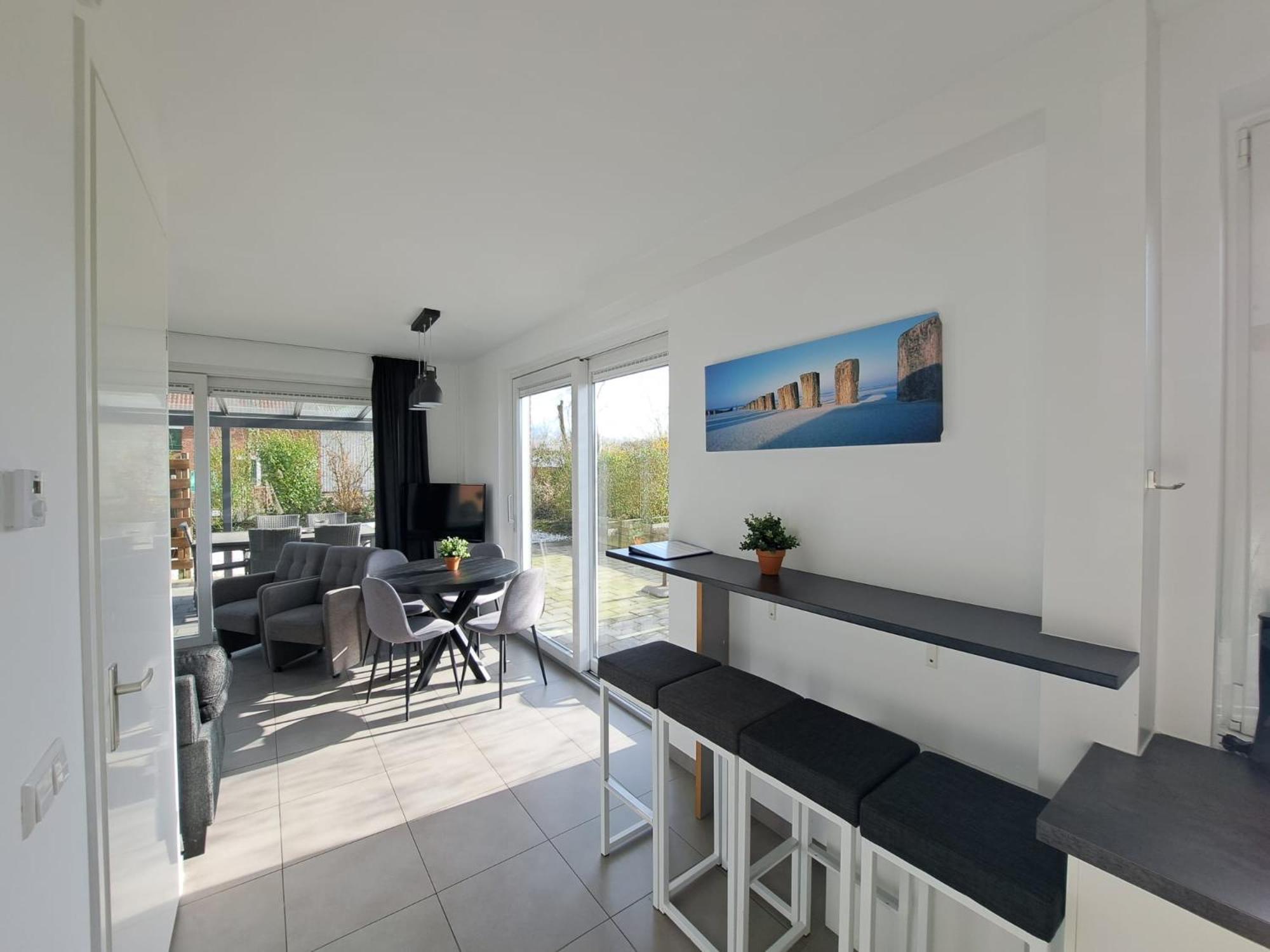 Three-Bedroom House photo 1