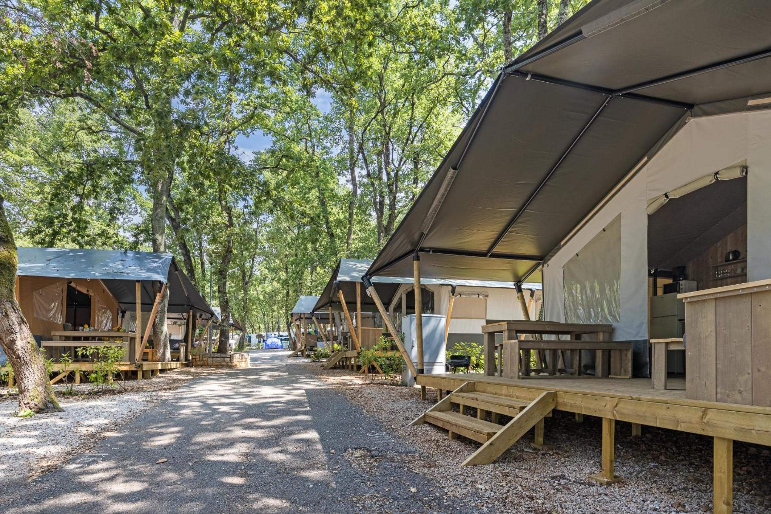 Safari Tent Sanitary  (6P) photo 3