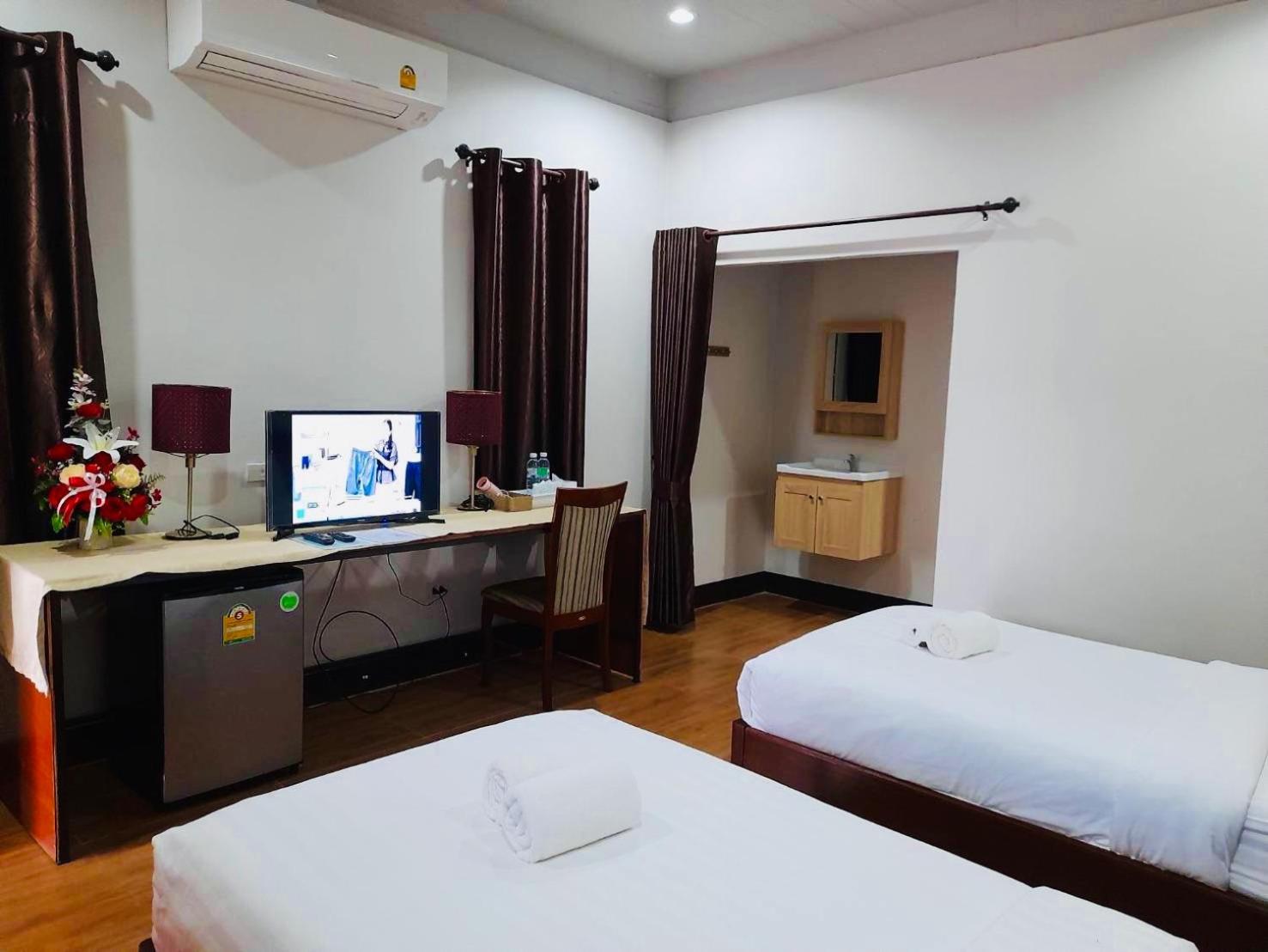 Superior Twin Room with Garden View - Photo 1