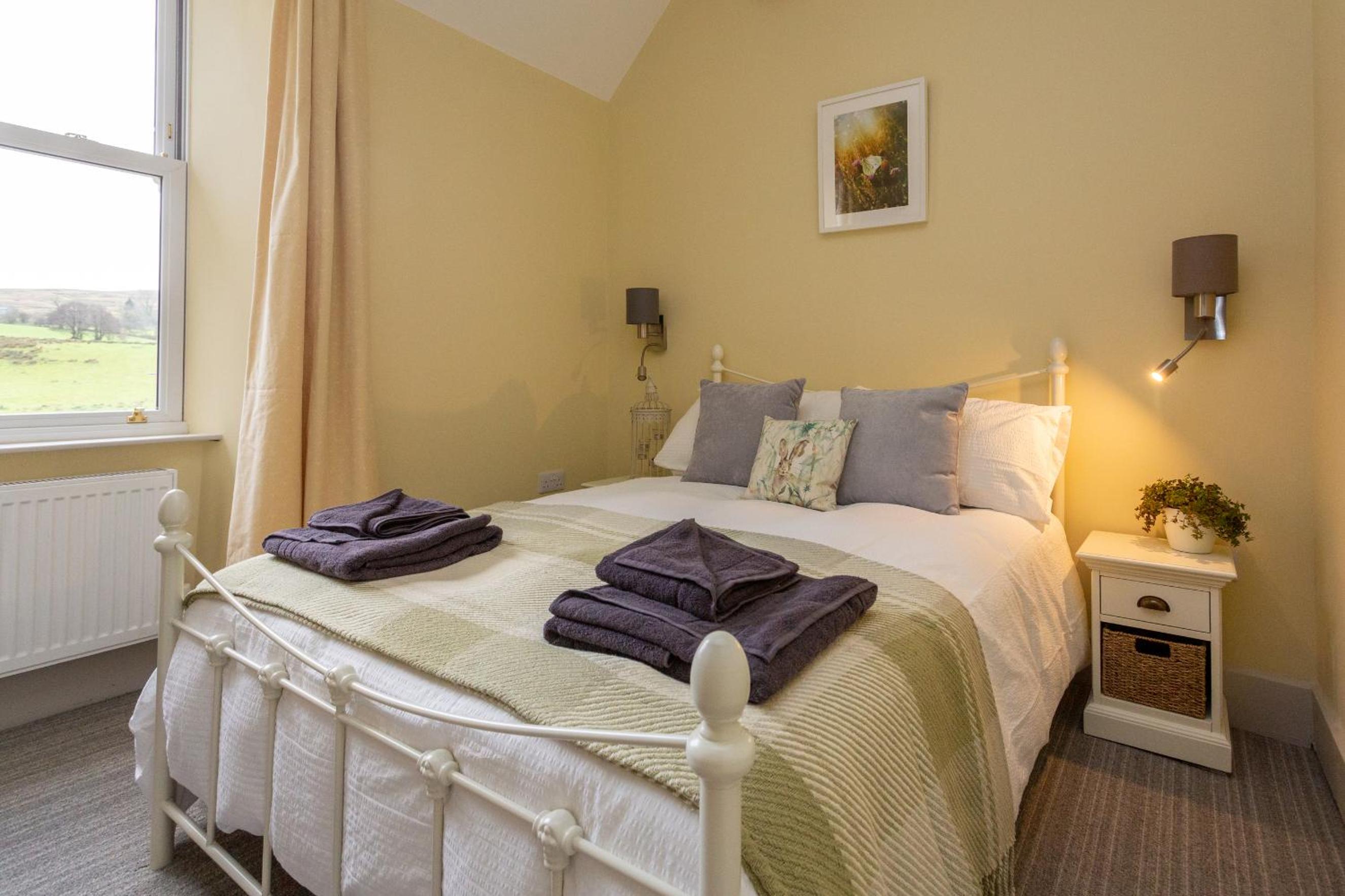 Deluxe Double Room with Shower