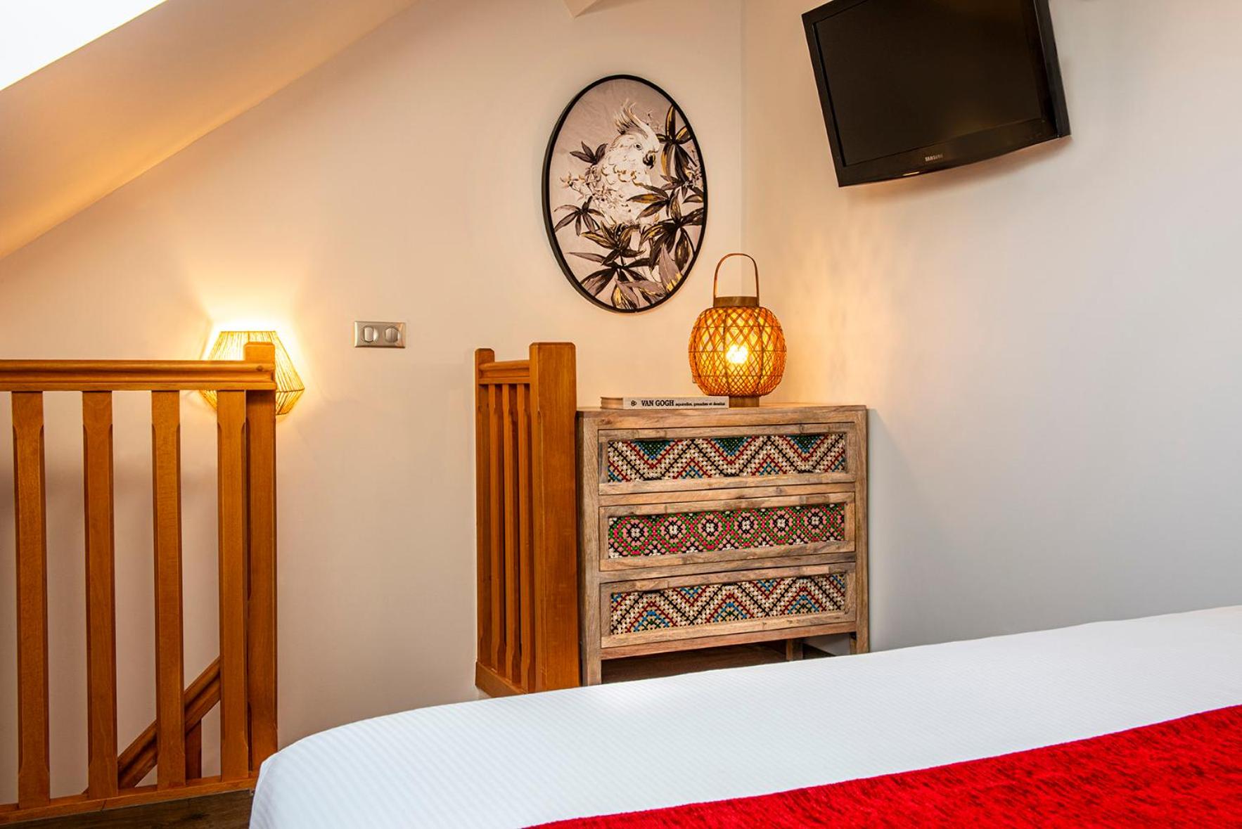 Superior Room with Sitting Area photo 3