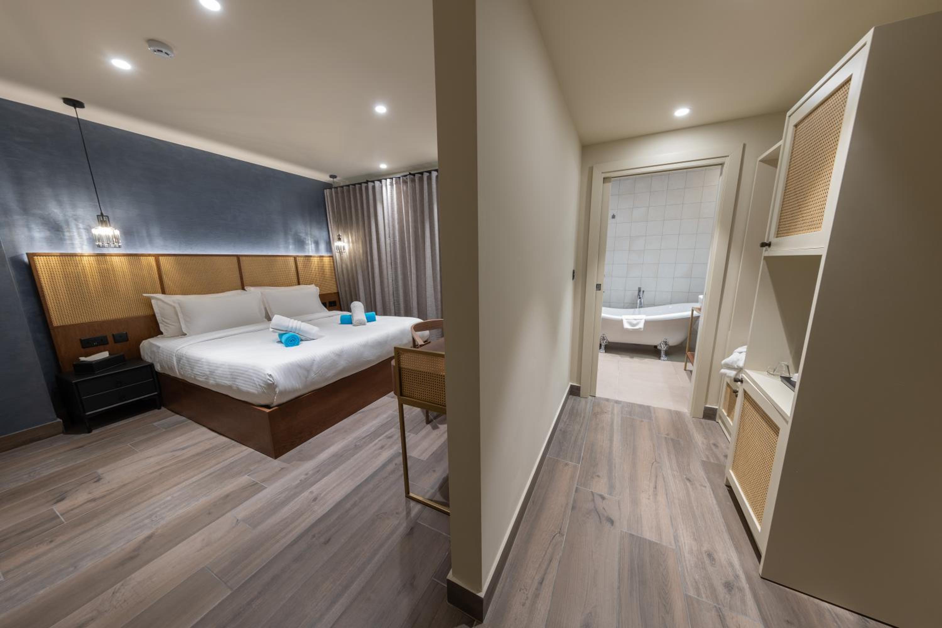Standard Double Room photo 2
