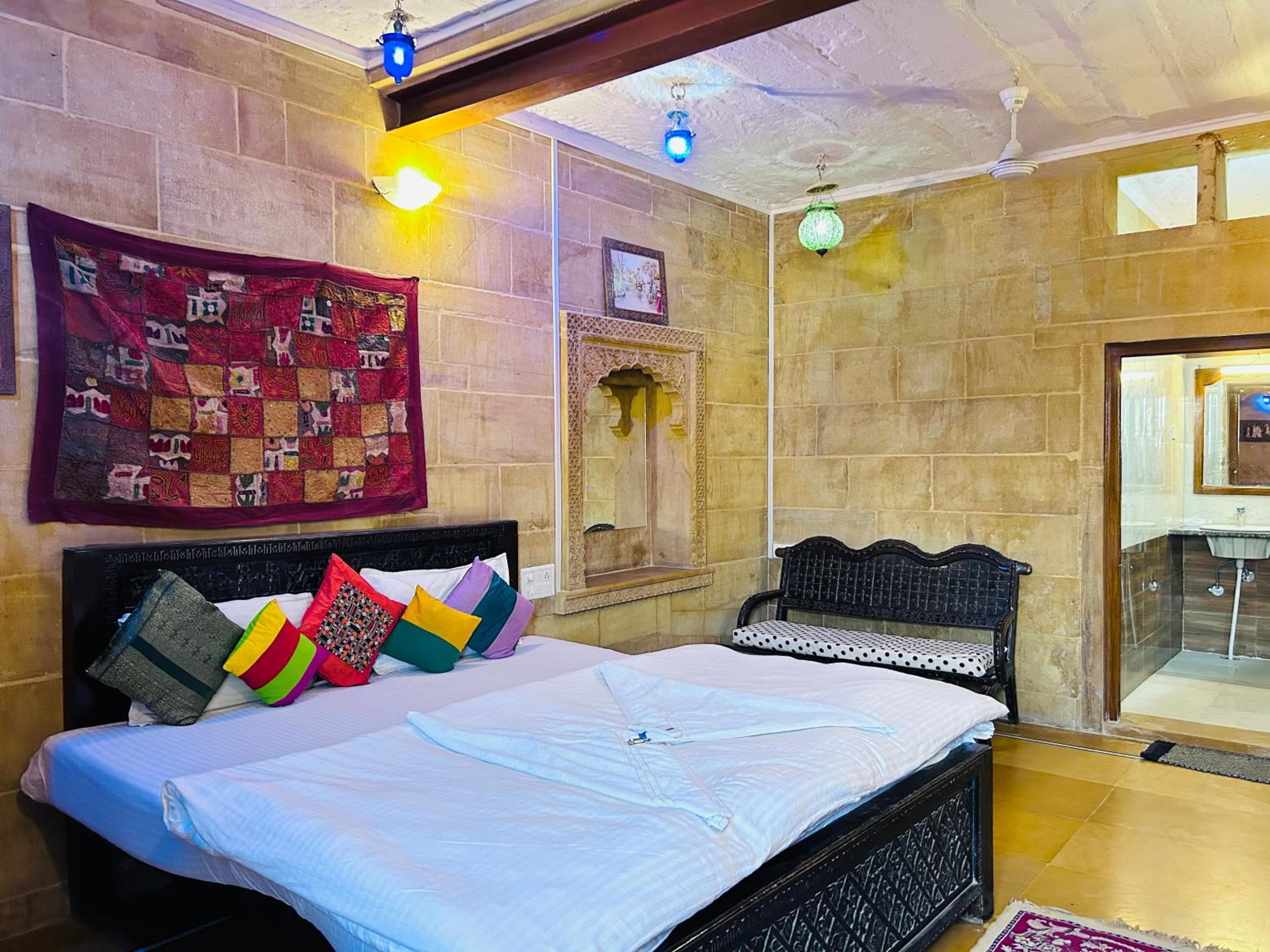 Deluxe Suite