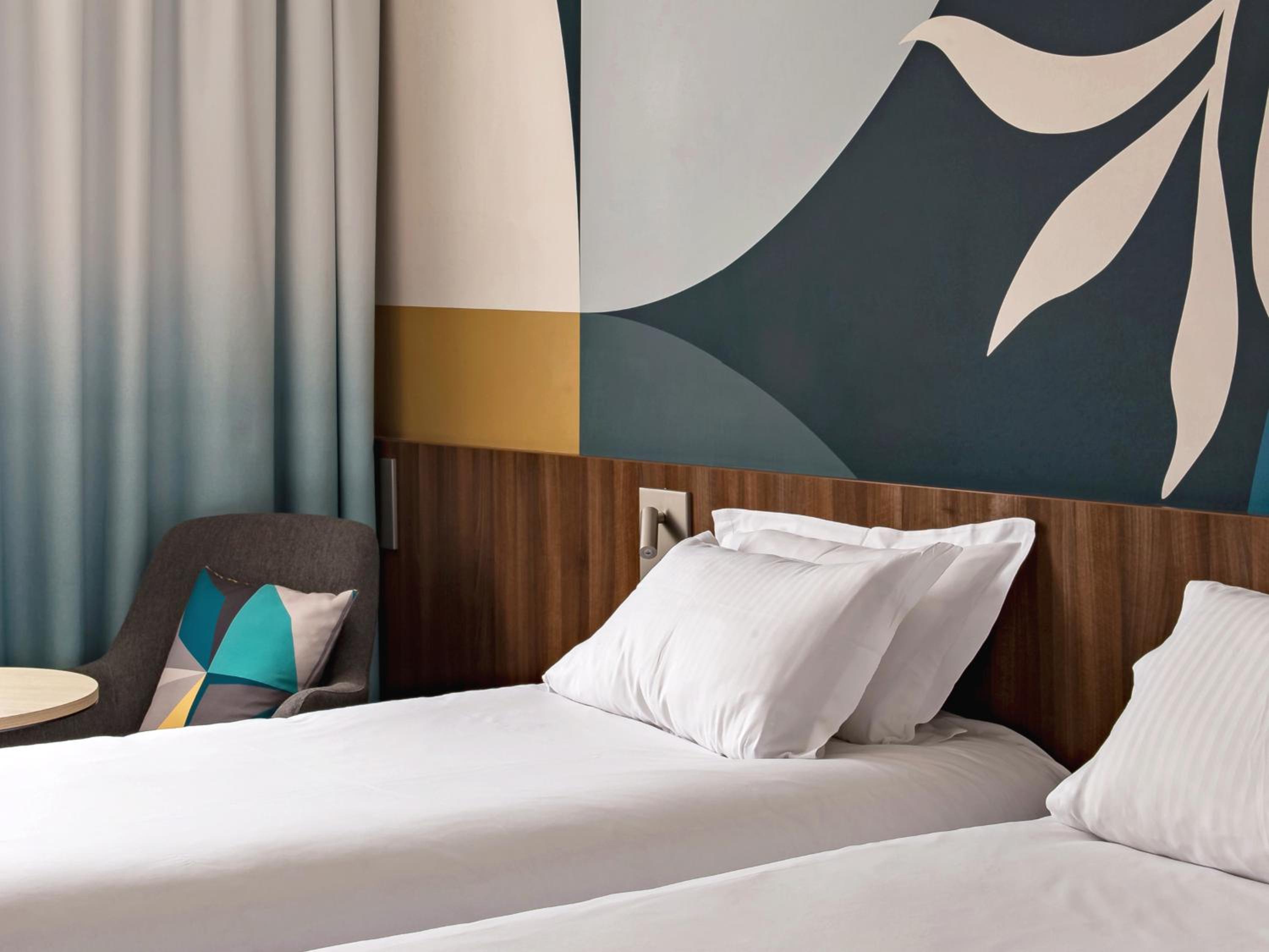 Standard Twin Room - Photo 1