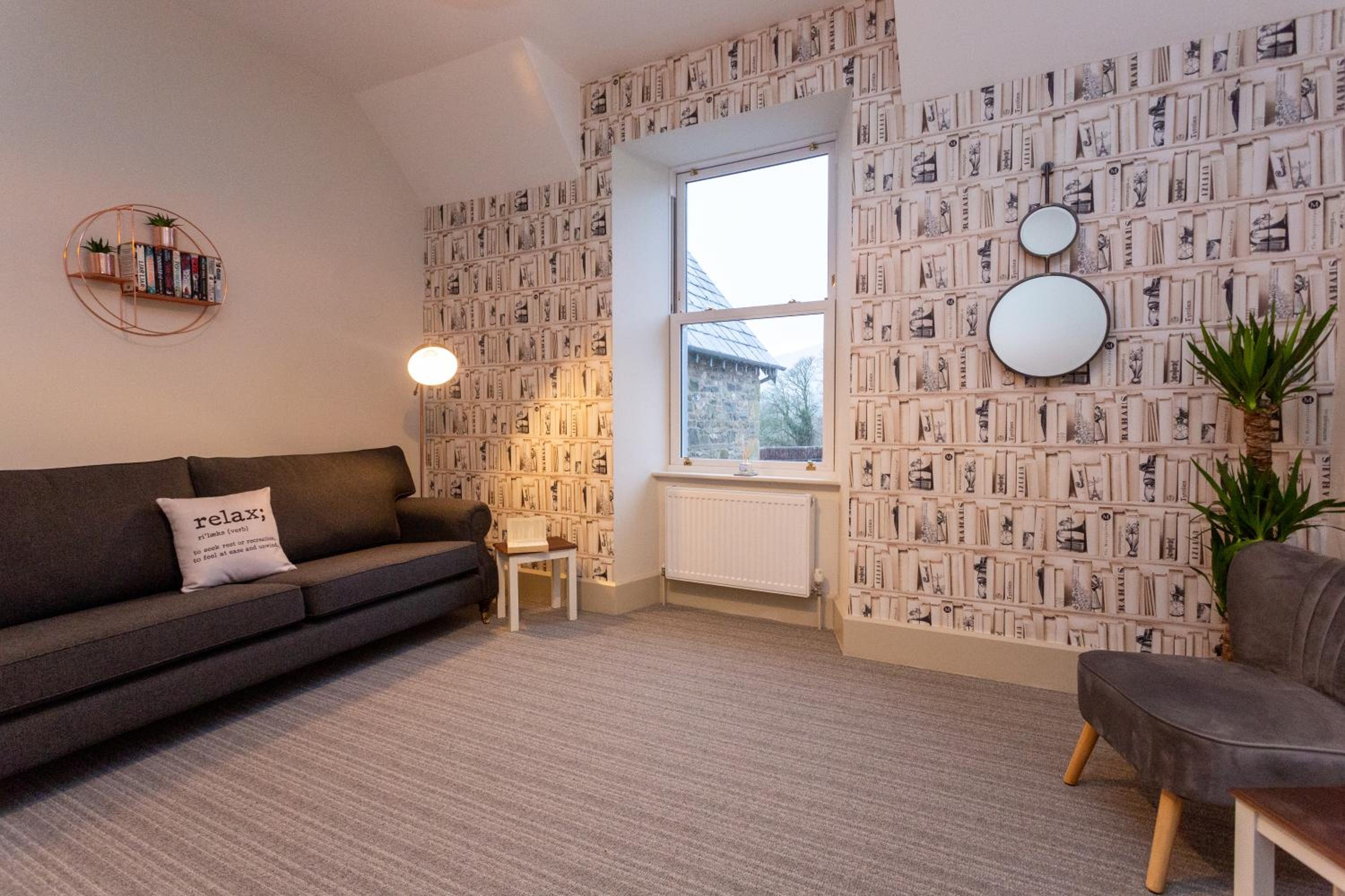 Deluxe Double Room with Bath photo 3