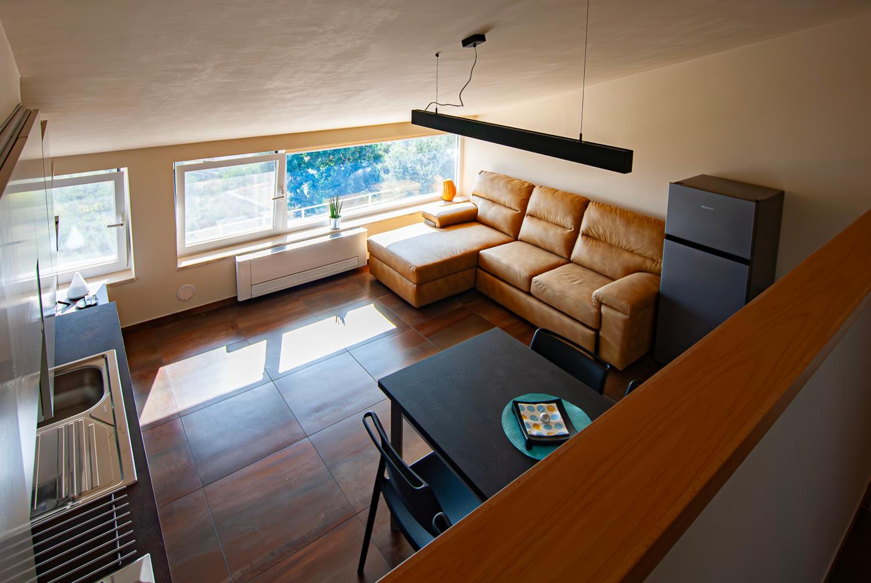Apartment - Split Level photo 1
