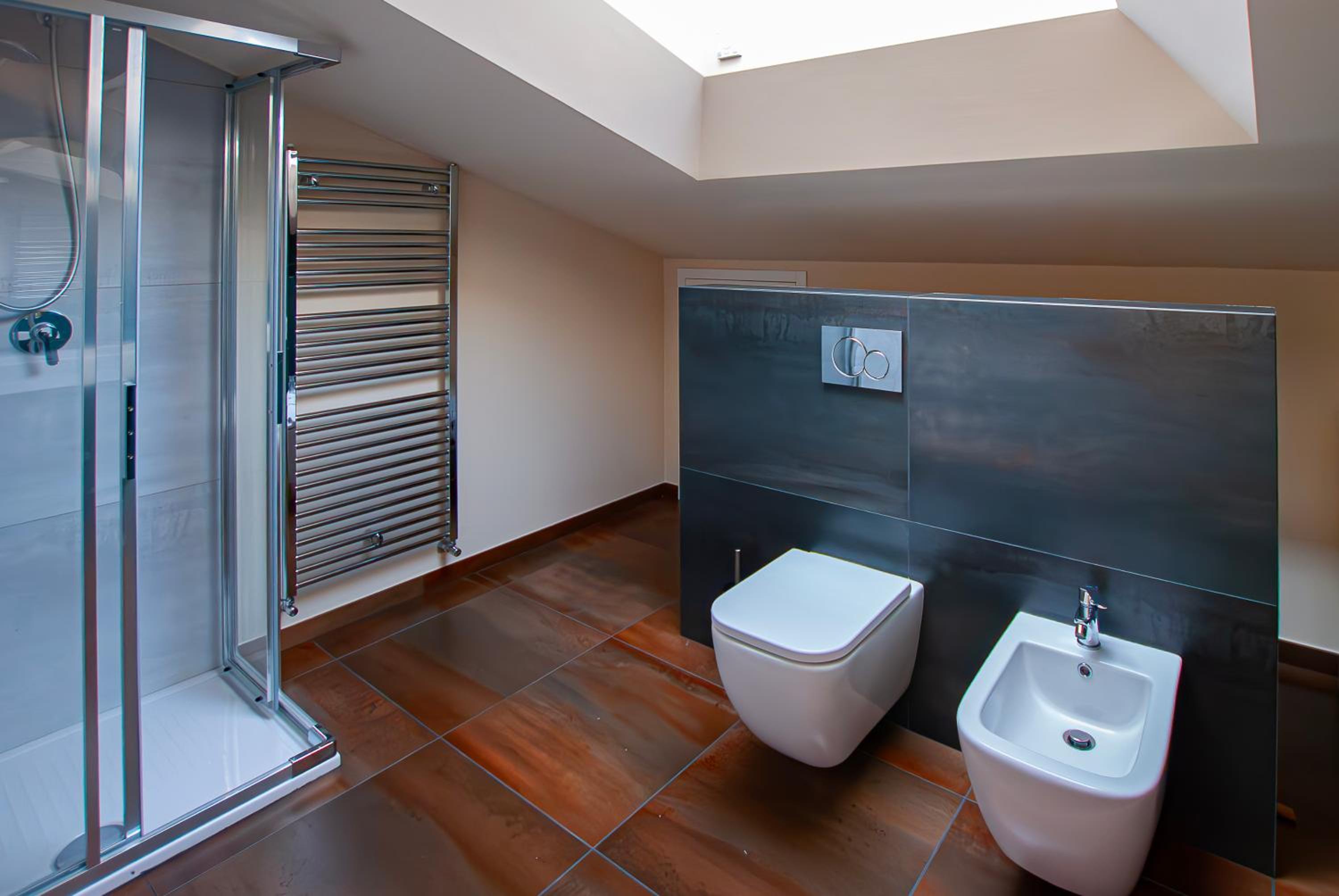Apartment - Split Level photo 3