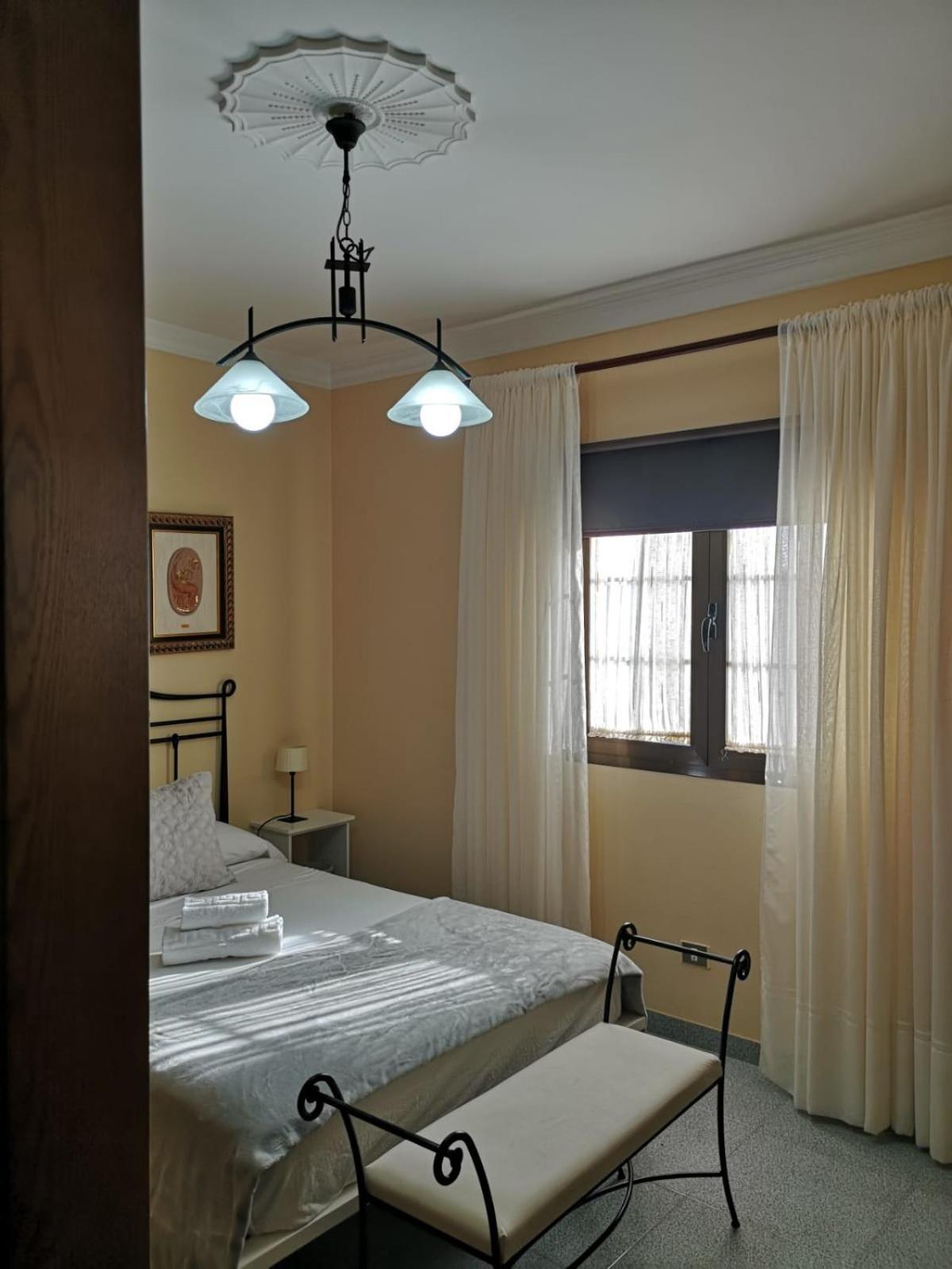 Double Room with Private Bathroom photo 3
