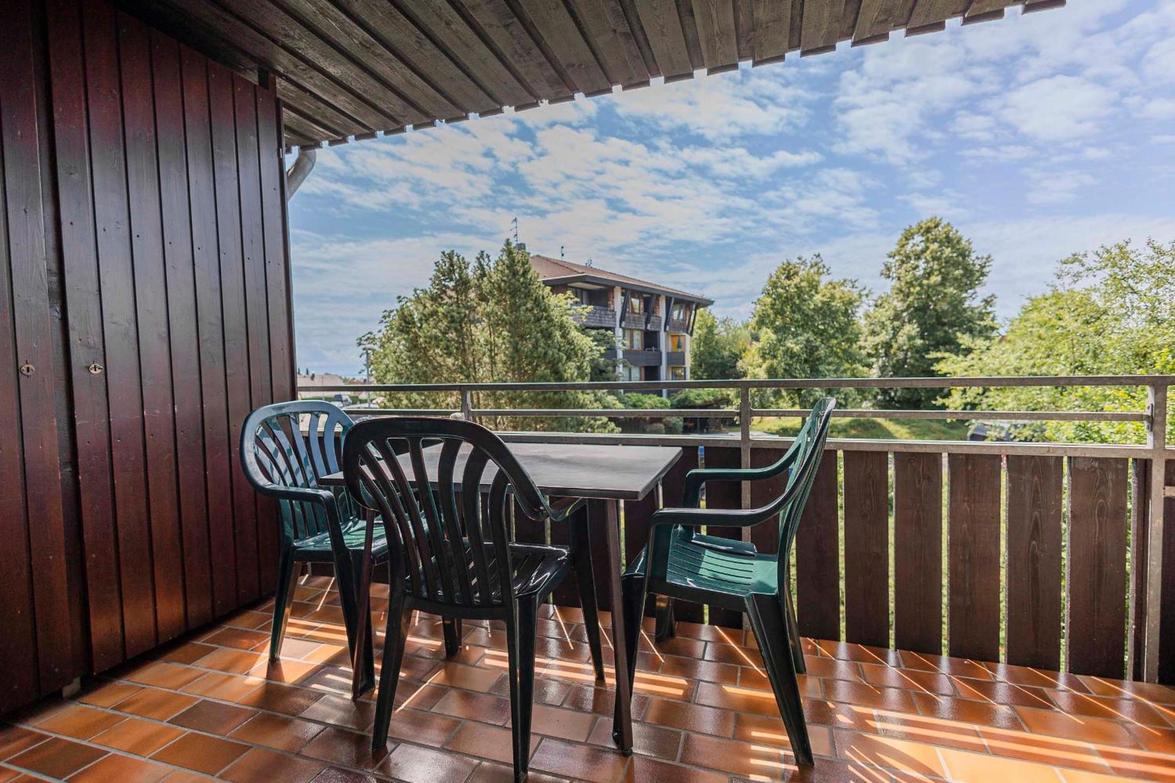Apartment With Balcony photo 3