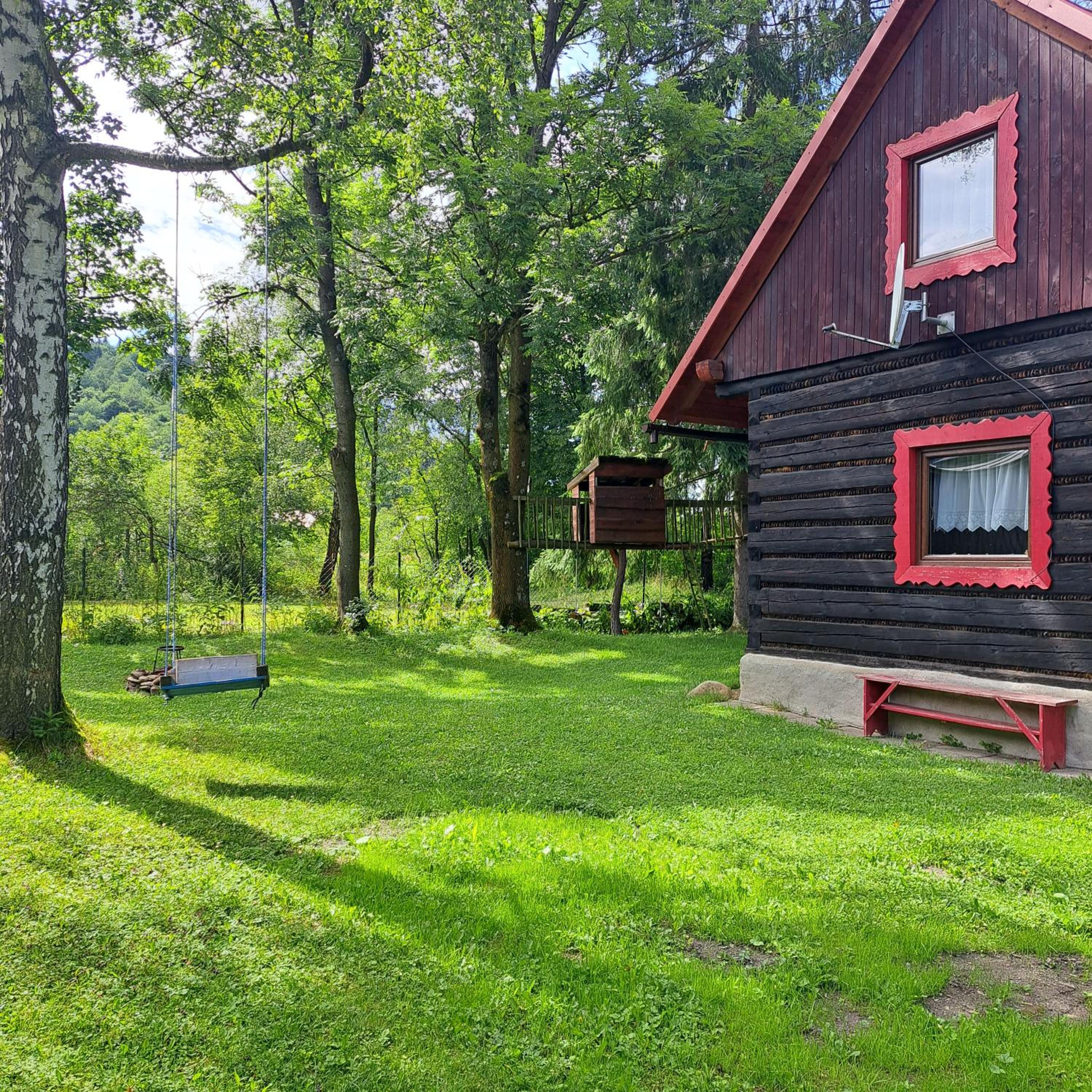 Three-Bedroom House photo 1